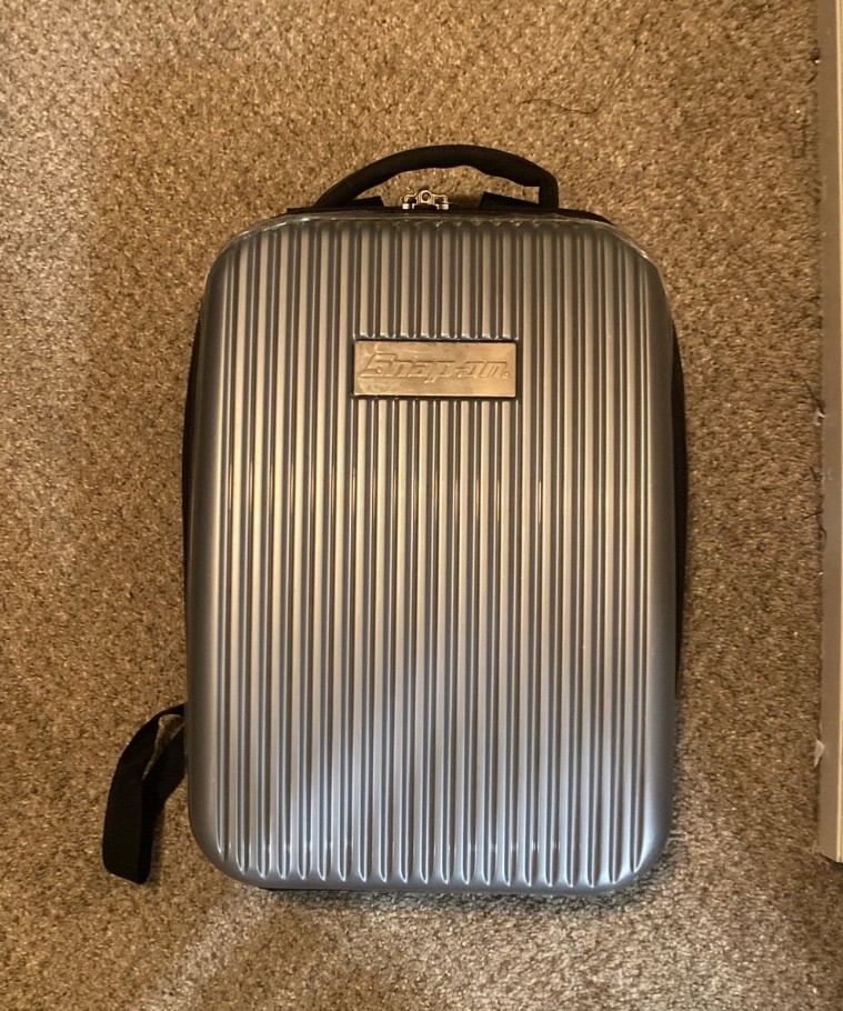 Snap On Hard Shell Clam Tool Backpack Carry-On Padded Straps W/ Inside Pockets
