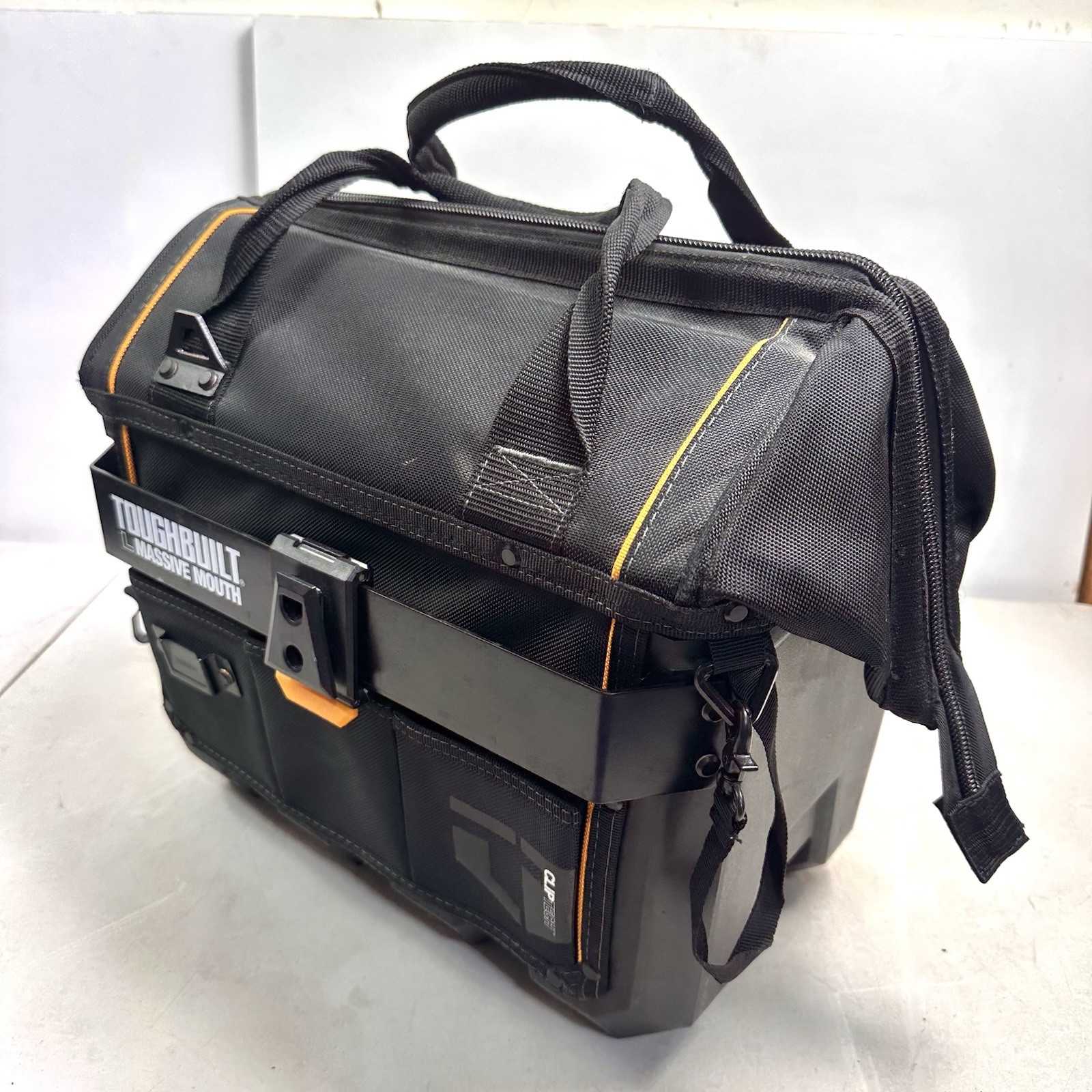 ToughBuilt L Massive Mouth Black Waterproof Storage Clip Pouches Tool Bag 238189