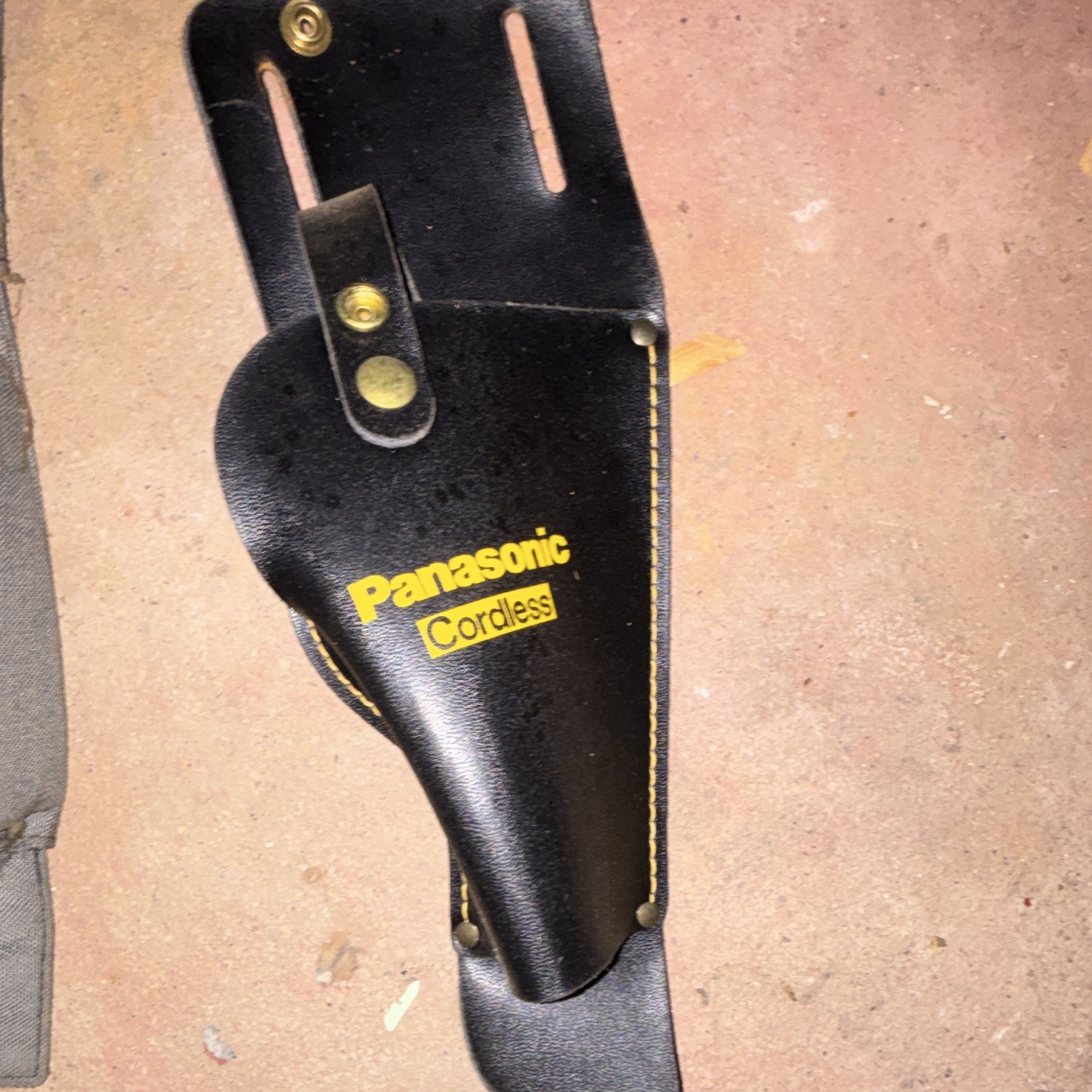 Milwaukee Porter-Cable Panasonic Tool Holster Lot (6) + Craftsman Suspenders