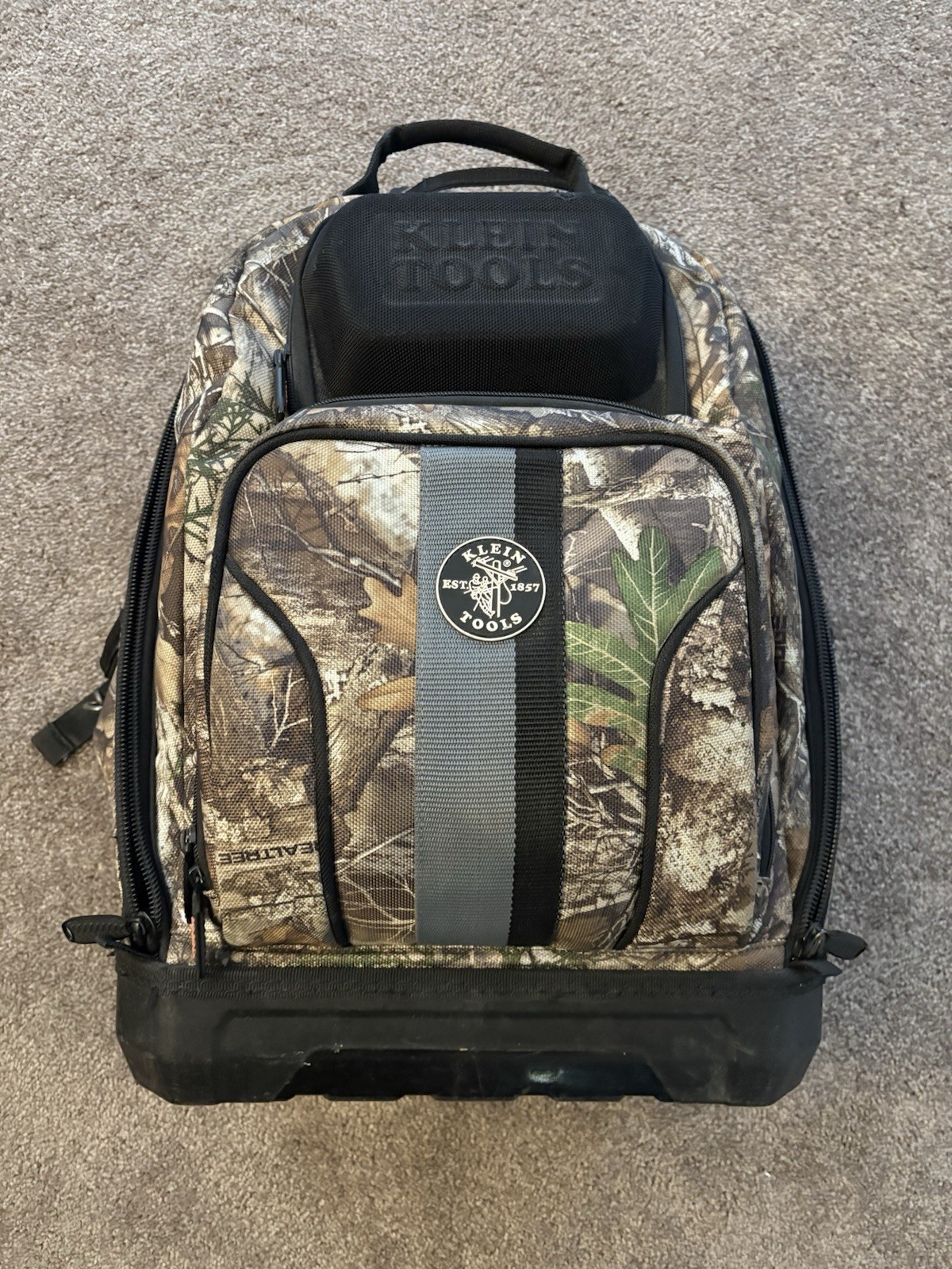 Klein Tools Tradesman Pro Tool Backpack Polyester Camo/Black/Orange