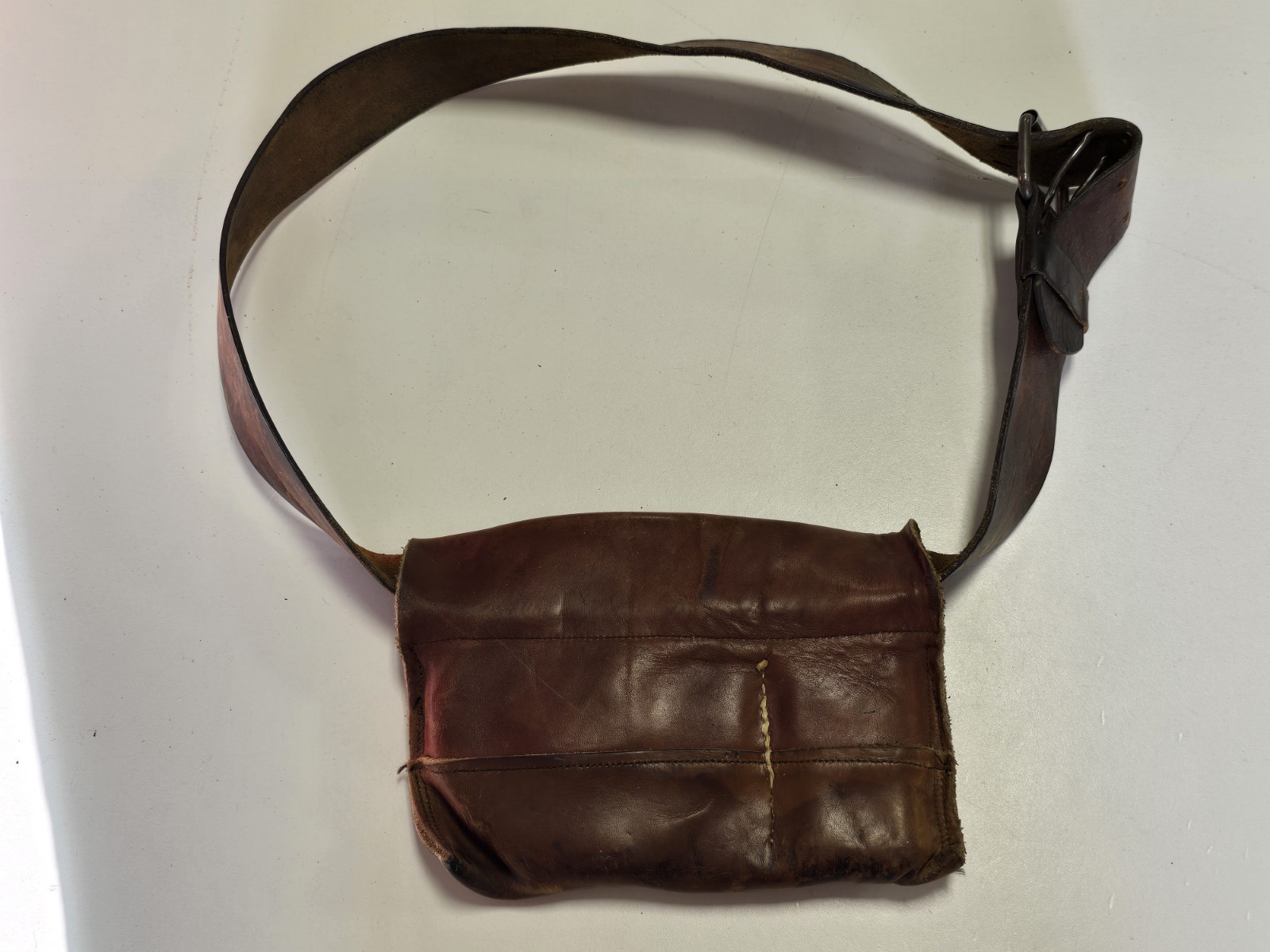 Leather Tool Belt w/ Fiberglass Tape & Sonic Yardstick