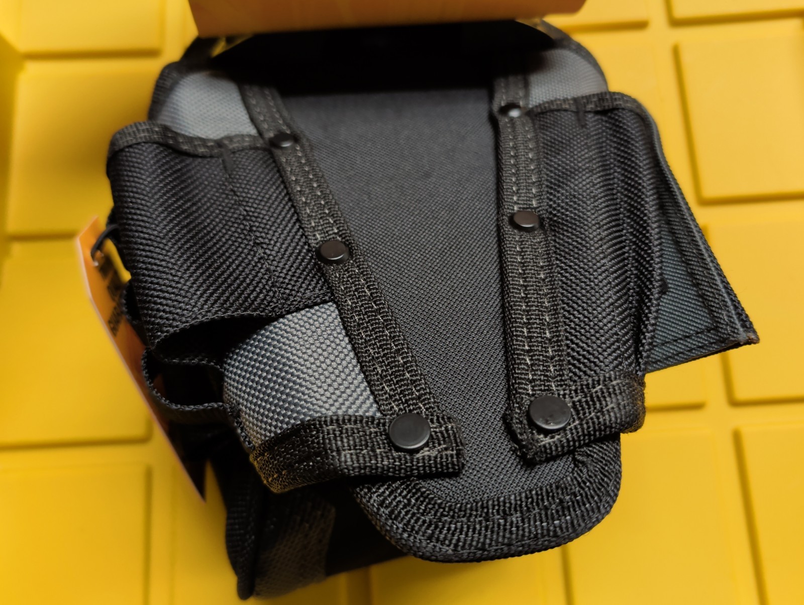 ToughBuilt TB-CT-20-LX Drill Holster Tool Pouch Belt Cliptech 15 Pockets & Loops
