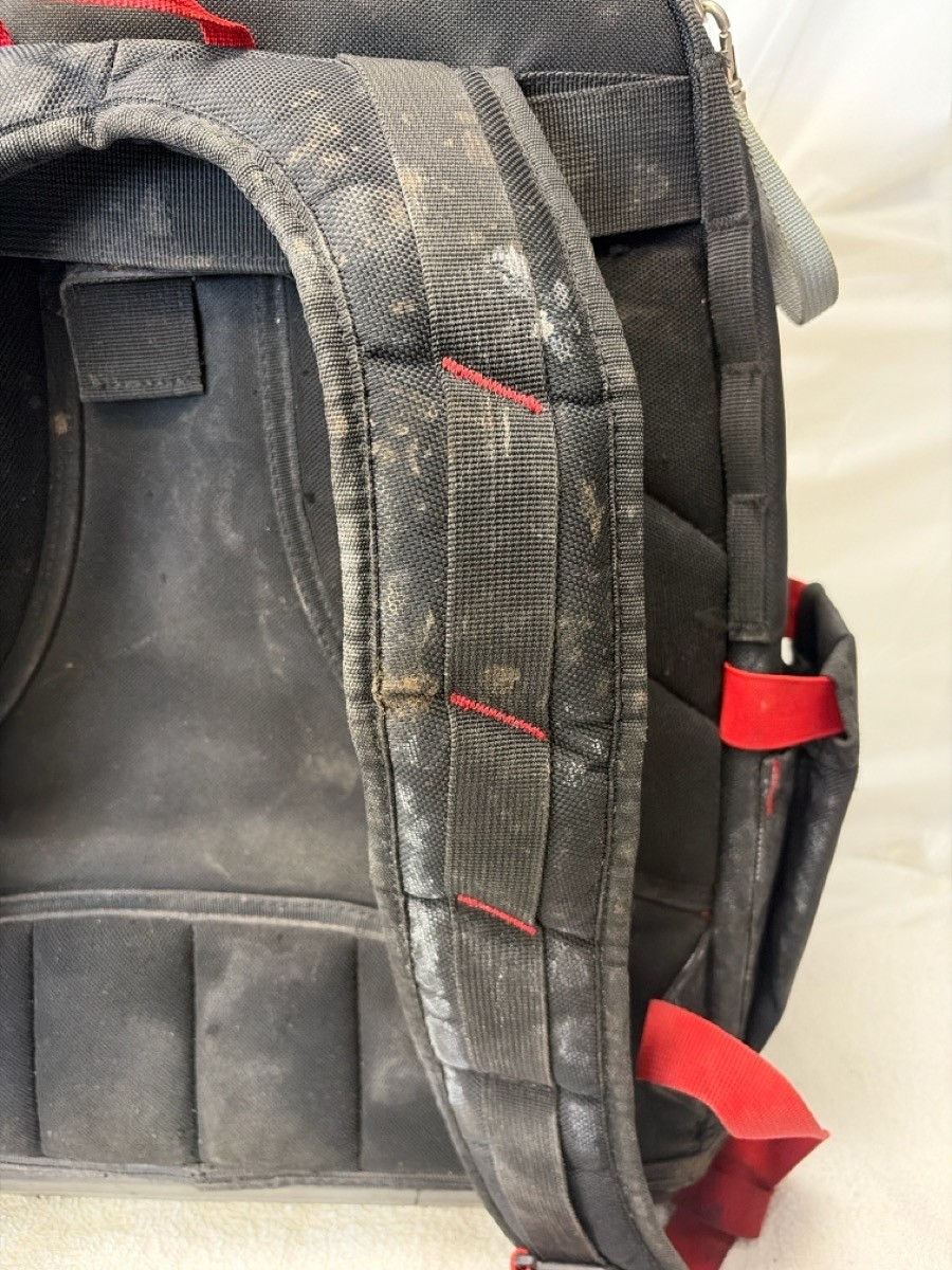 MILWAUKEE TOOLS 48-22-8301 48 POCKET PACKOUT BACKPACK PRE-OWNED (P23016620)