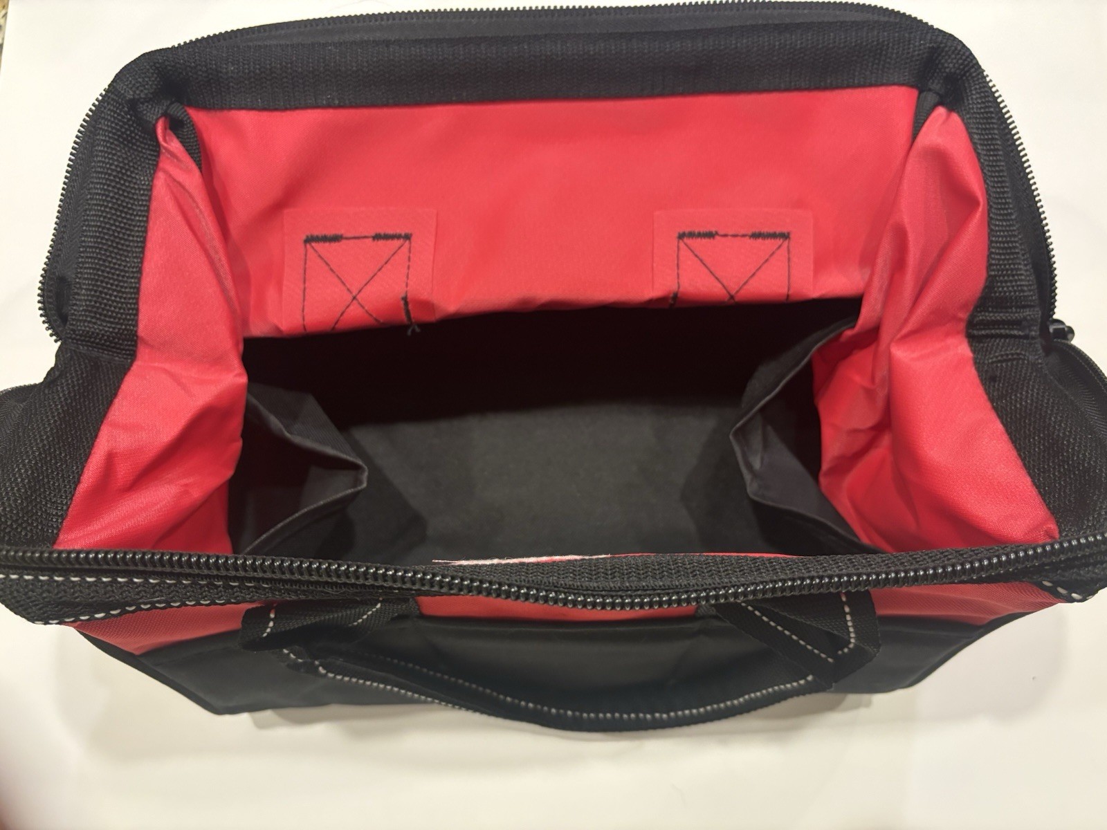 Snap-on Racing Red/Black Fabric Zipper Tool Bag with Handles