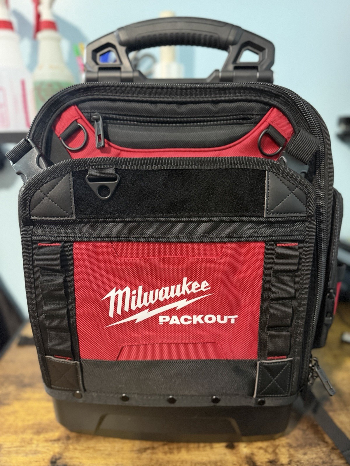 Milwaukee 48-22-8303 PACKOUT Structured Backpack