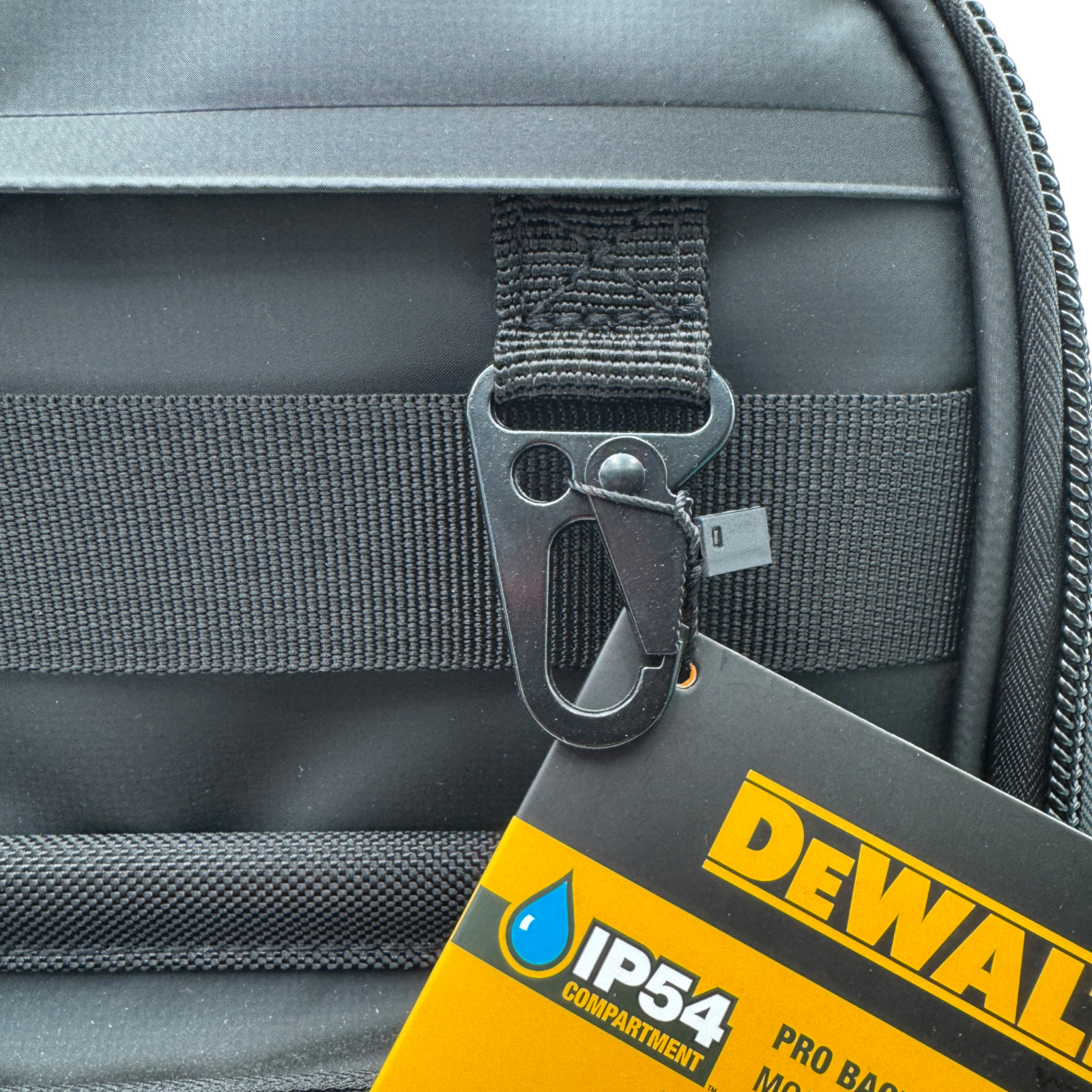 DeWALT PRO Durable Denier Fabric Backpack DWST560102 w/ 43 Pockets NEW Water Res