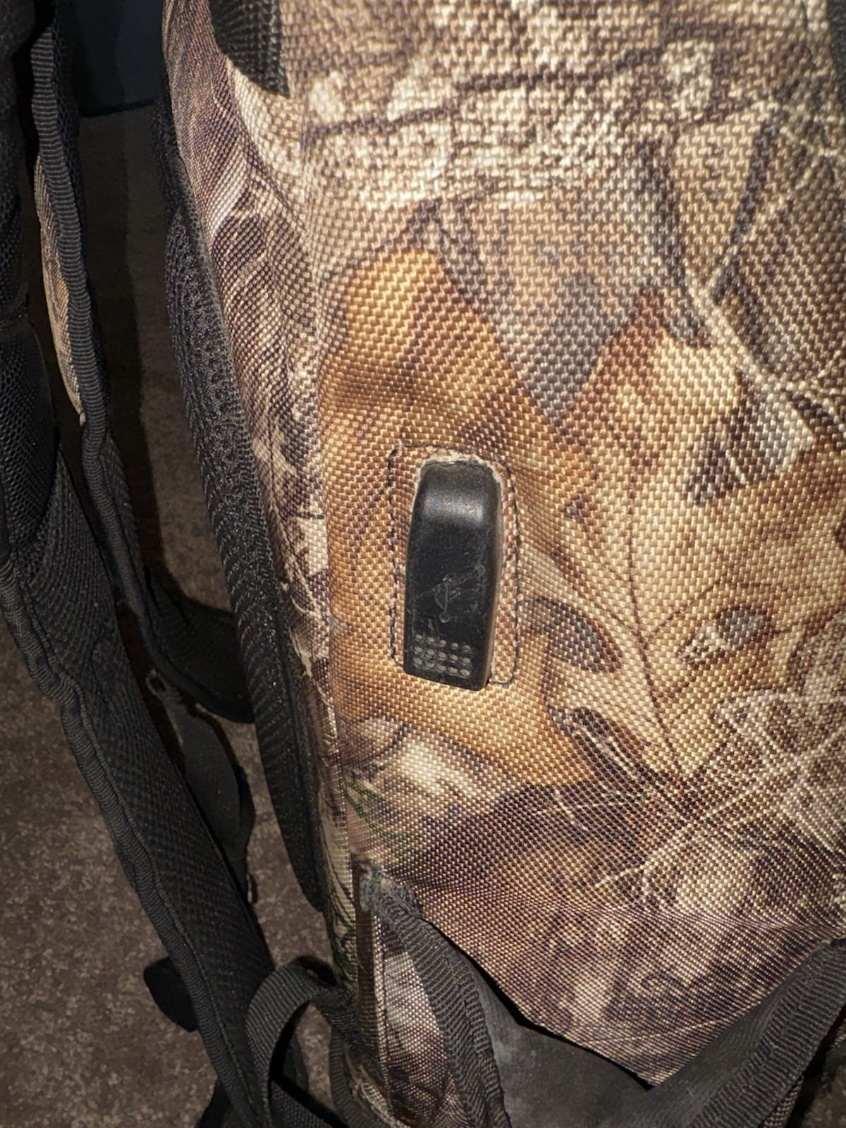 Klein Tools Tradesman Pro Tool Backpack Polyester Camo/Black/Orange