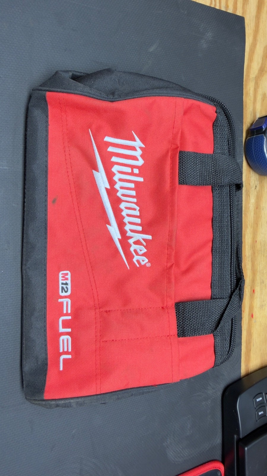 Milwaukee 902001011 Tool Bag – Red