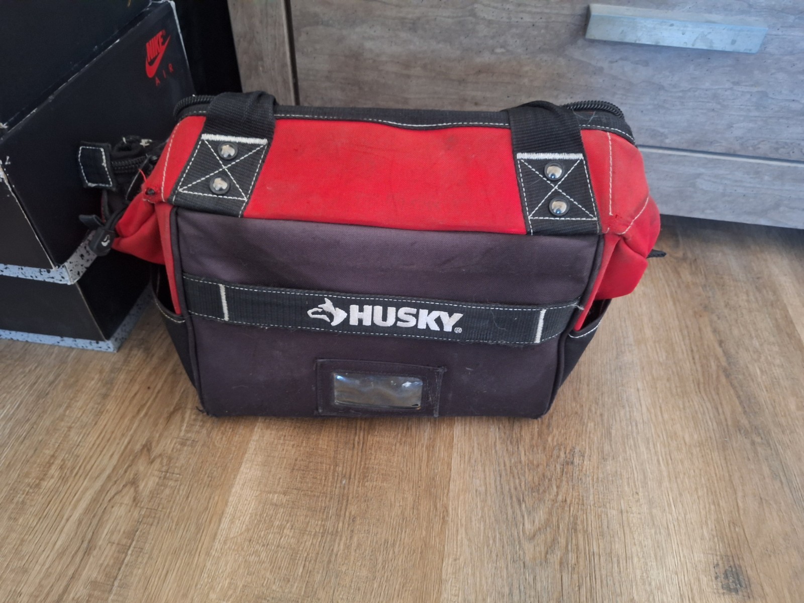 Husky 15 Inch Contractor’s Multi-Purpose Water-Resistant Tool Bag