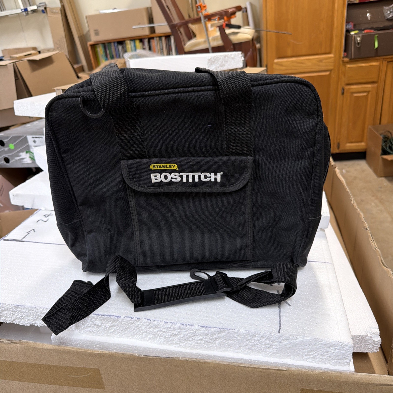 Stanley Bostitch Multi-Pocket Tool Bag Heavy Duty Nylon Black, Large New EXC