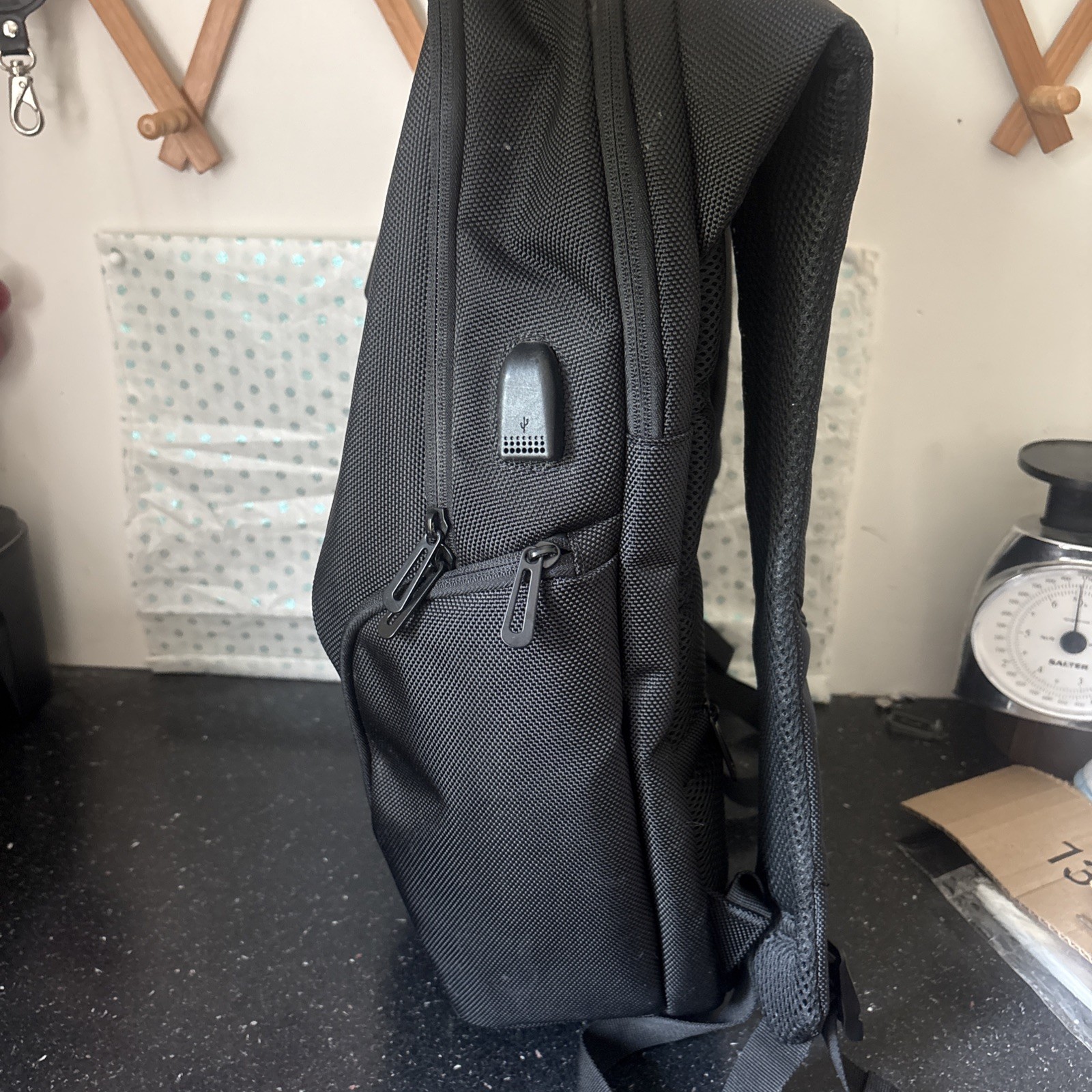 Snap-On Tools Backpack, NEW with USB Port and Cord
