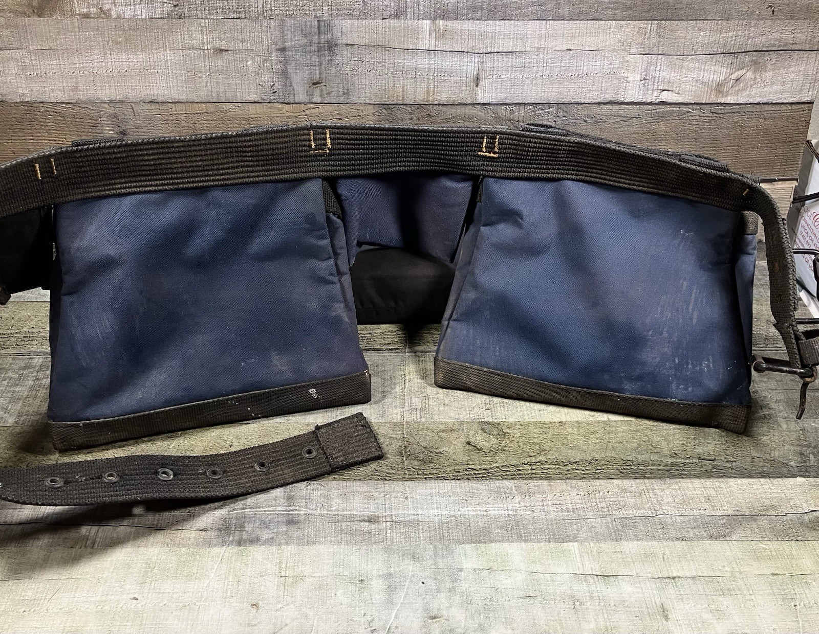 Husky Tool Belt, Blue Heavy Polyester, 3 Pouches, 13 Pockets & 2 Hammer Loop CLC