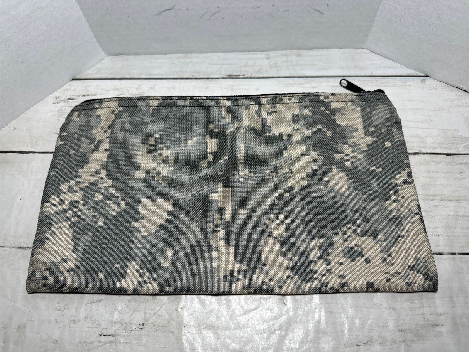 Klein Tools • Digital Camouflage Tool Bag Camo Fabric #5139C