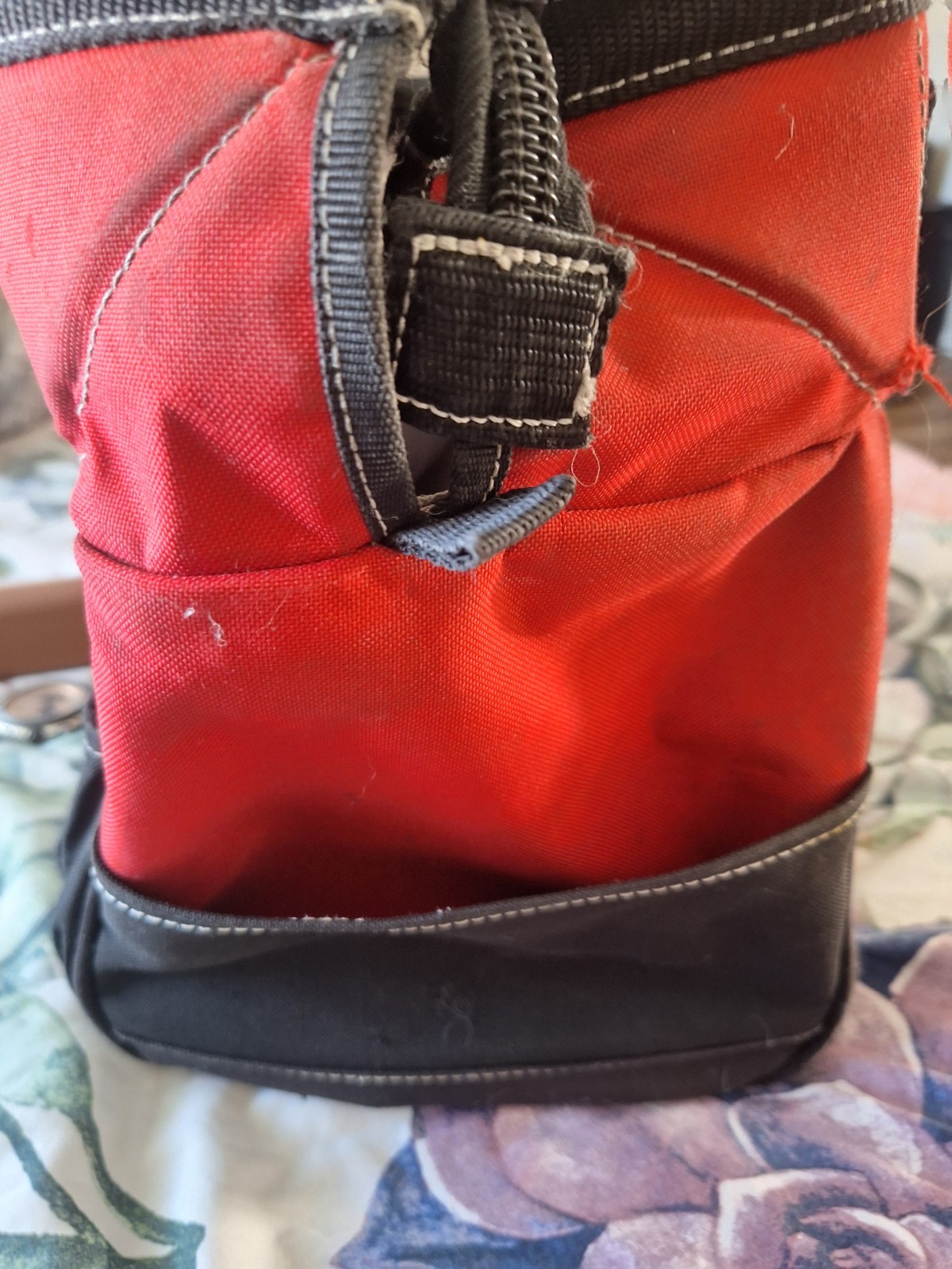 Husky 15 Inch Contractor’s Multi-Purpose Water-Resistant Tool Bag