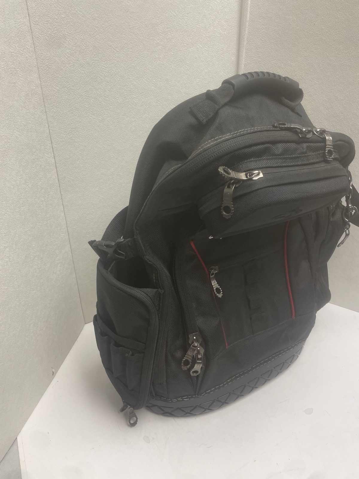 HUSKY 16-inch Pro Tool Backpack Waterproof With Molded Base – H-68004-03