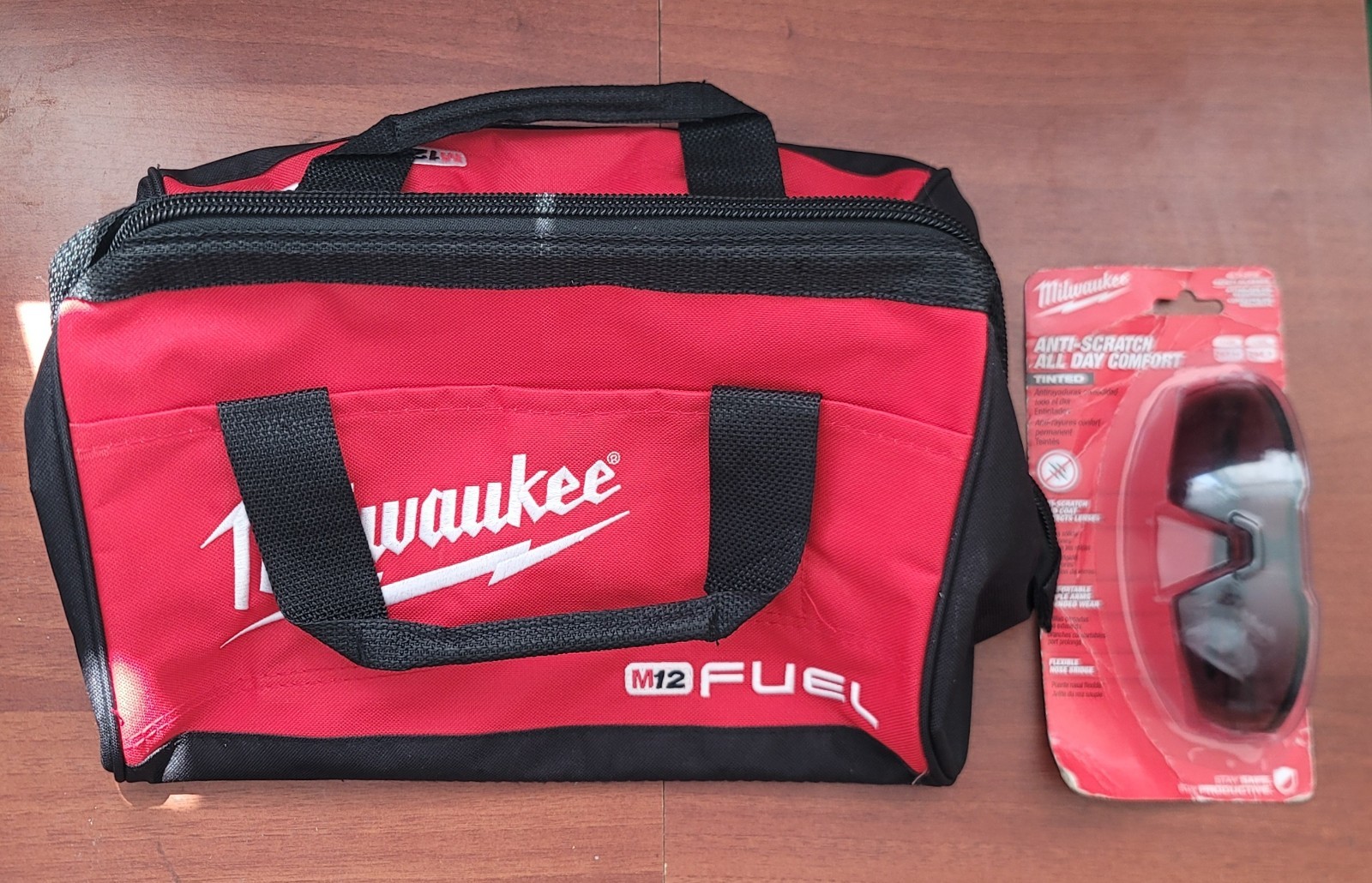 Milwaukee Tool Bag 13″ x 9″ x9″ M12 Fuel & Milwaukee 48-73-2015 Tinted Glasses
