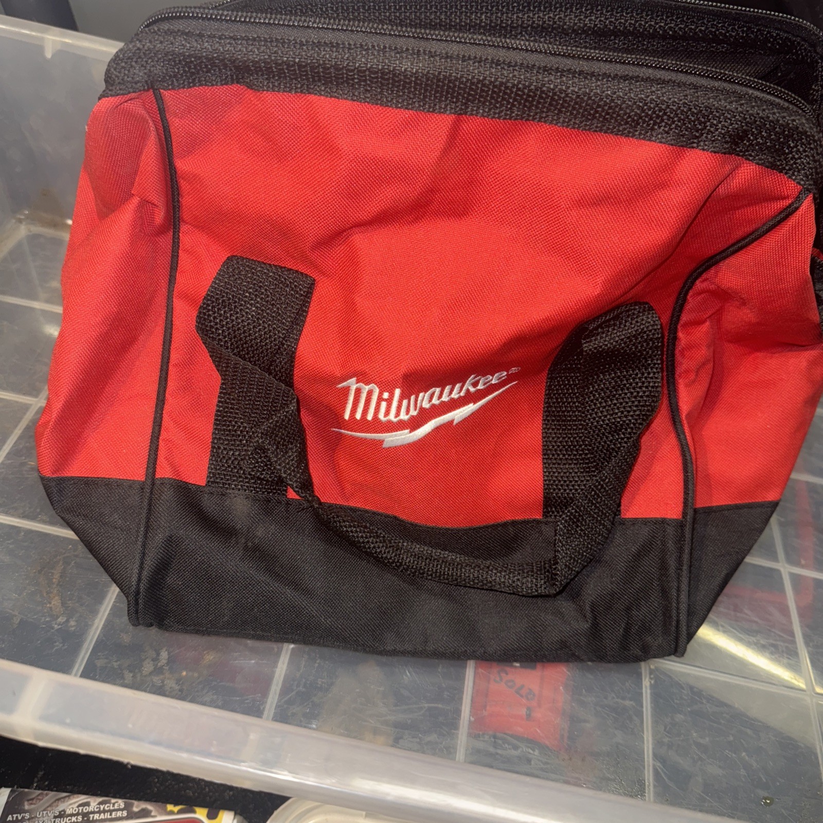 New Milwaukee 11″ X 9″ X 10″ Small Heavy Duty Contractors Tool Bag