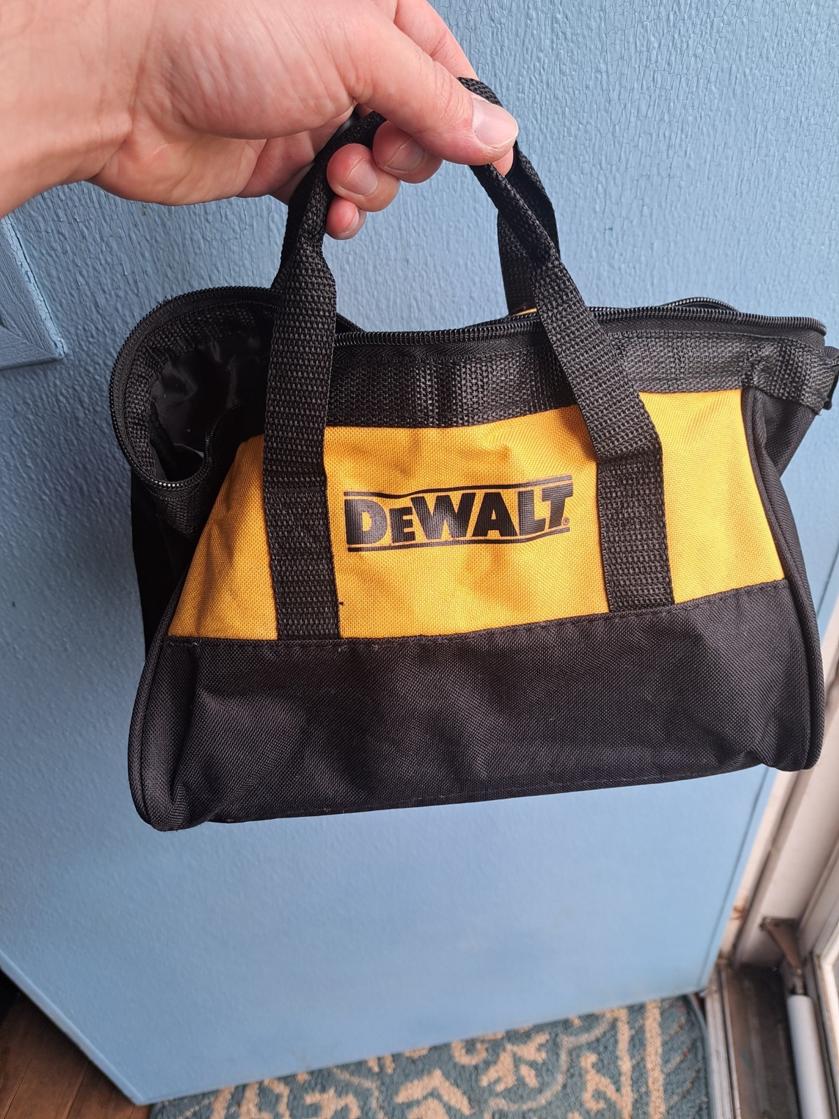 DEWALT 11″ X 8″ X 7″ Heavy Duty Nylon Small Tool Bag Tote Carrying Case #13
