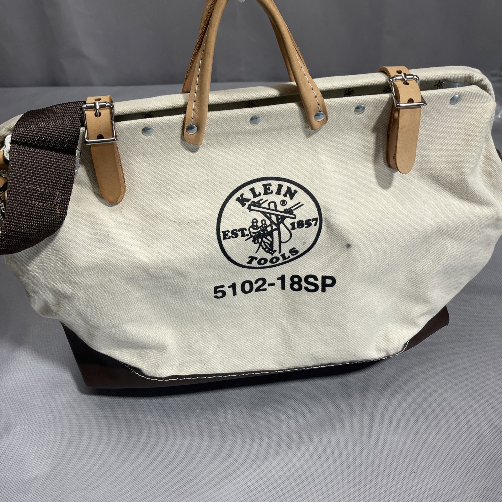 Klein Tools 5102-18 Canvas Tool Bag Large Beige Brown Leather Bottom Heavy Duty