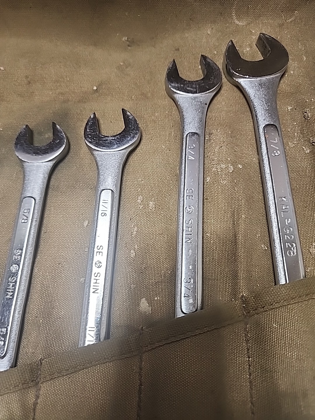 Nicholas Military Wrench Canvas Holder With Wrenches Se Shin And Other Wrenches