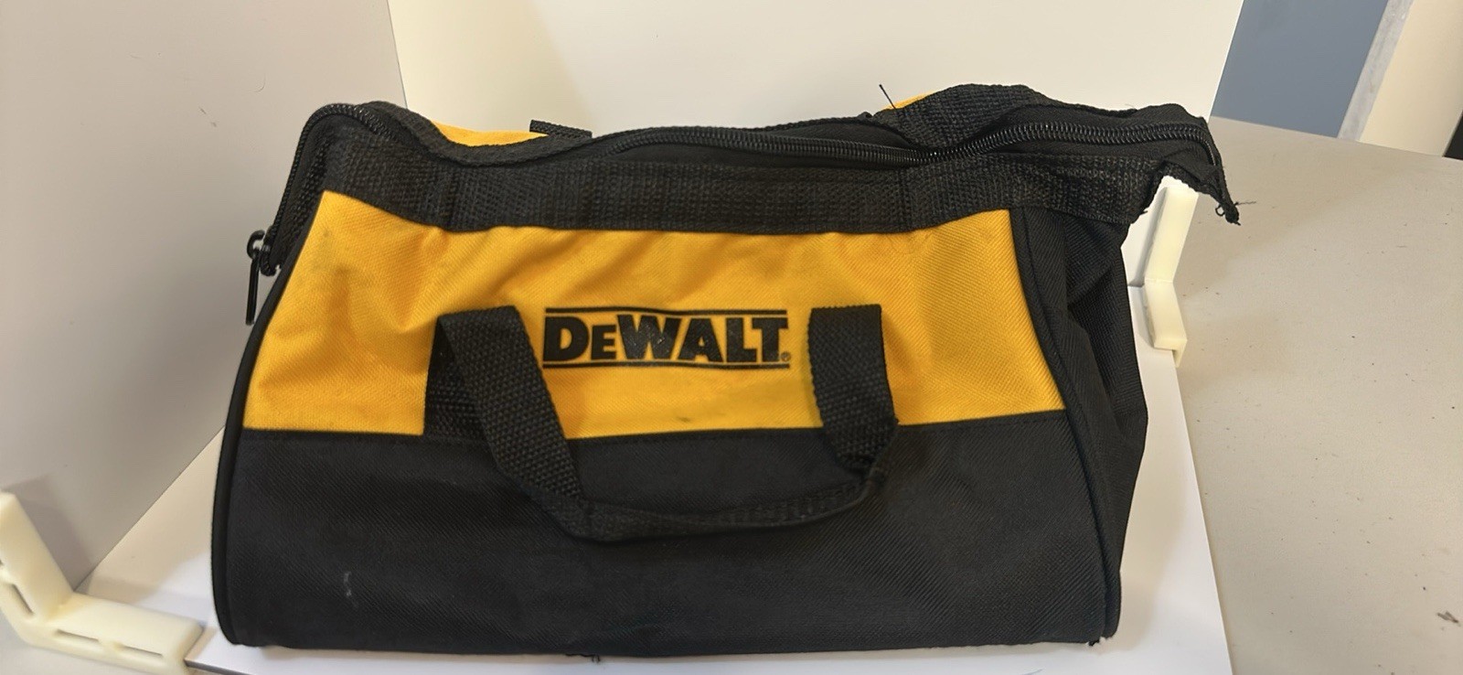 DeWalt 11x9x7 Small Heavy Duty Nylon Canvas Contractor Tool Bag Case