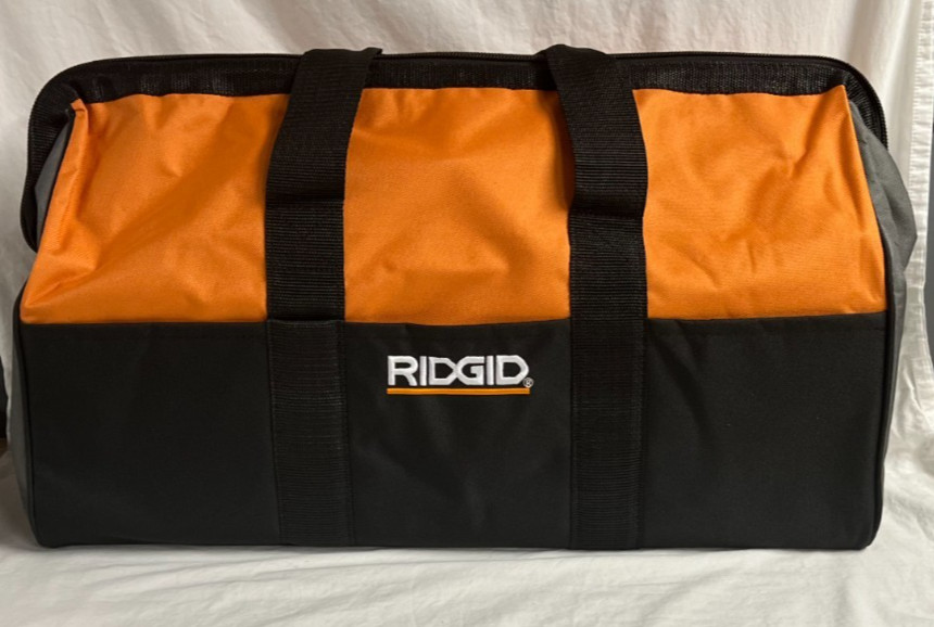 RIDGID 23 in X 12 in X 12 in Large Tool Bag (6 Exterior & 5 Interior Pockets)