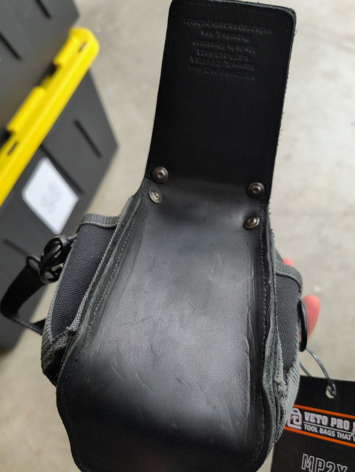 Veto Pro Pac MP2X Medium Leather Tool Pouch with 11 Pockets – Used