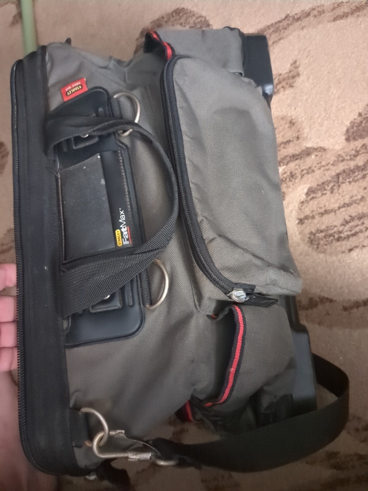 9U-STANLEY 18″ multi-tool FATMAX soft case w/ 11 side pockets