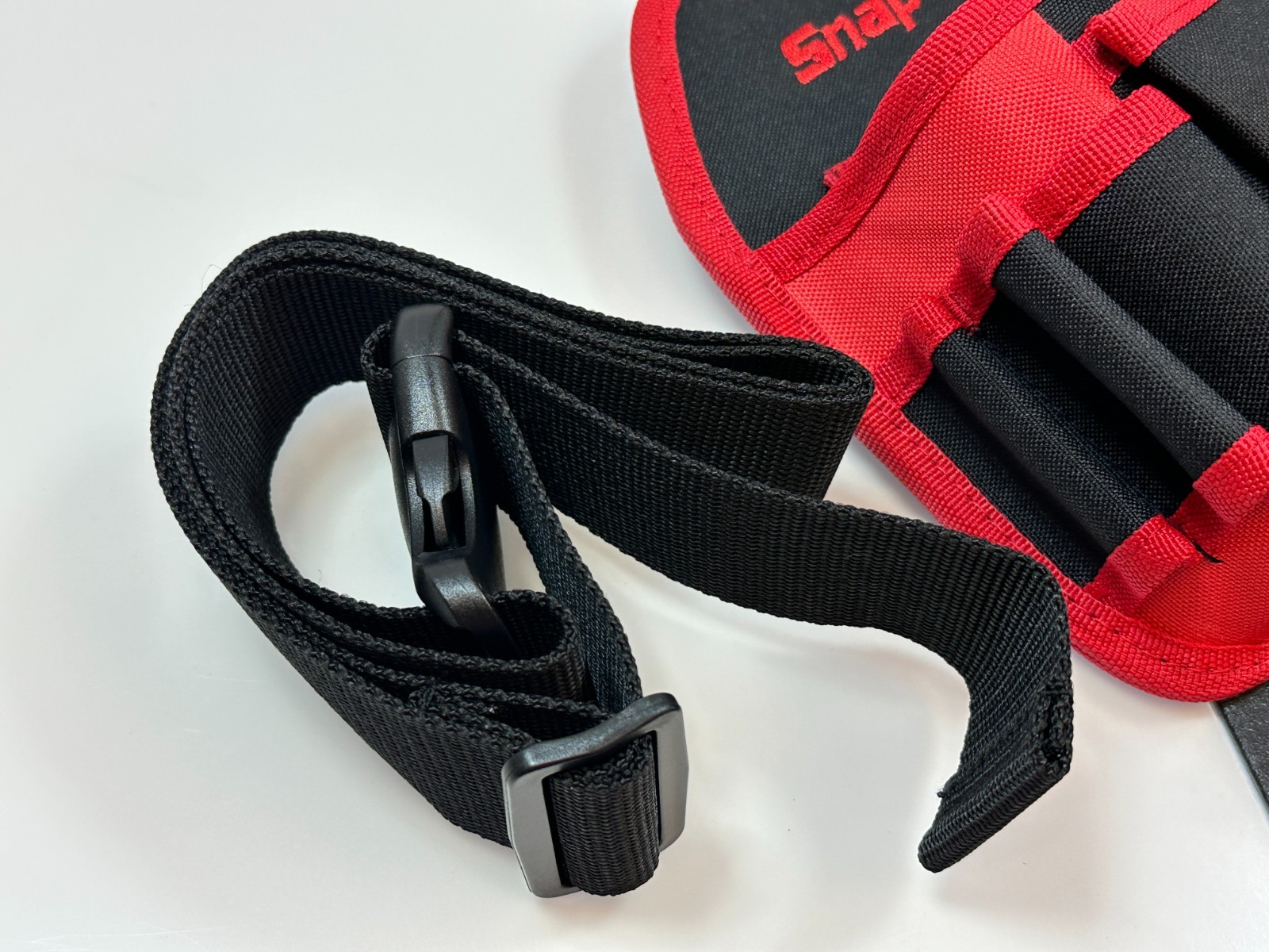 NEW Snap On Tools Tool Pouch Bag w/ Strap, Red/Black Tool Belt w/ Pockets & Clip