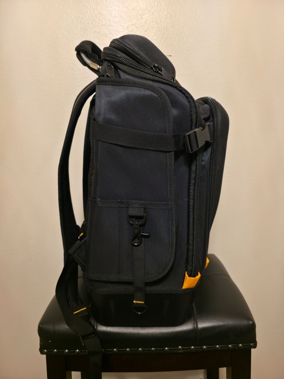 Fluke Pack30 Professional Tool Backpack Industrial-Grade, Black/Yellow