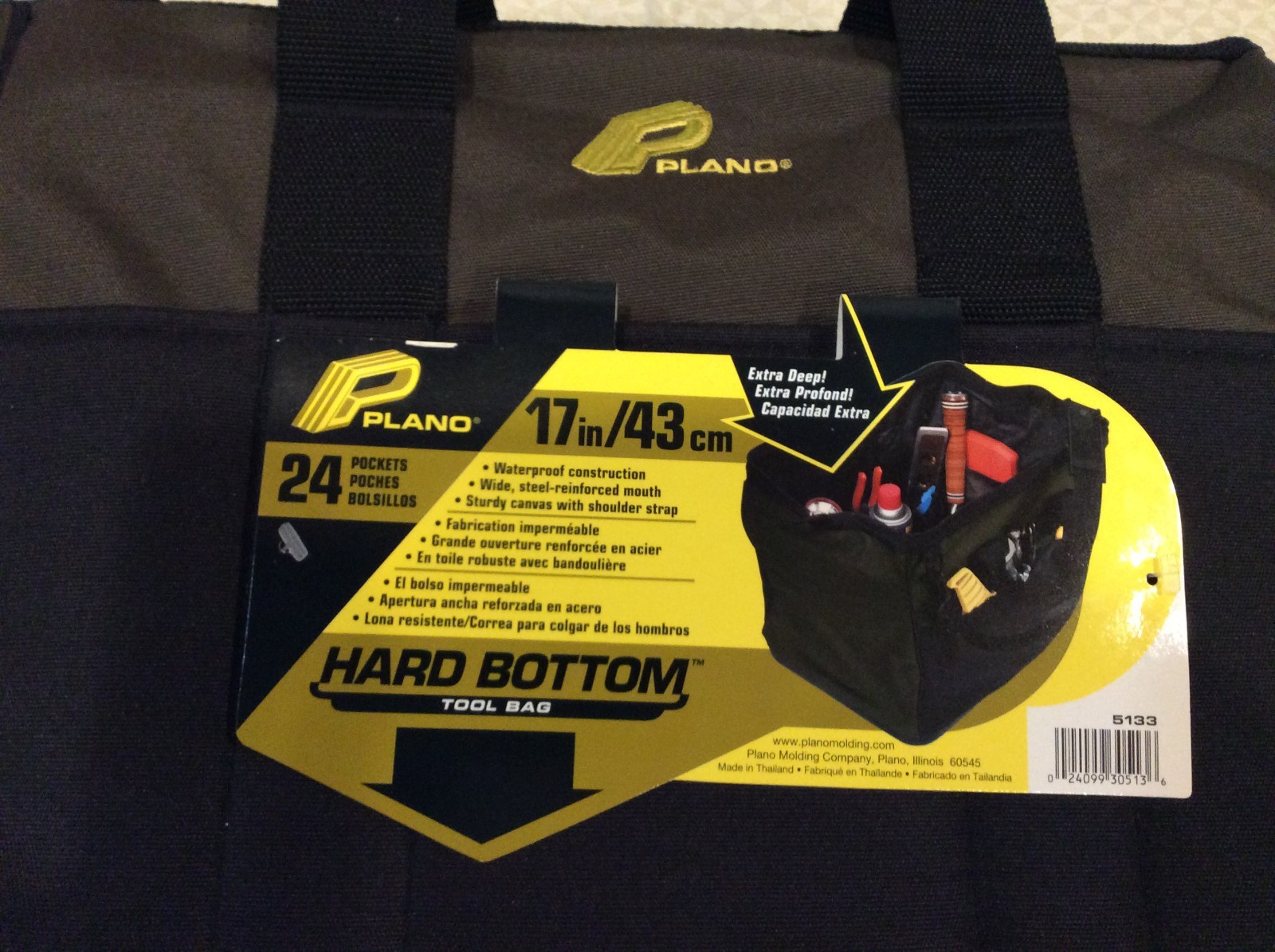 Plano 17in/43cm 24Pockets Hard Bottom Tool Bag Extra Deep 5133