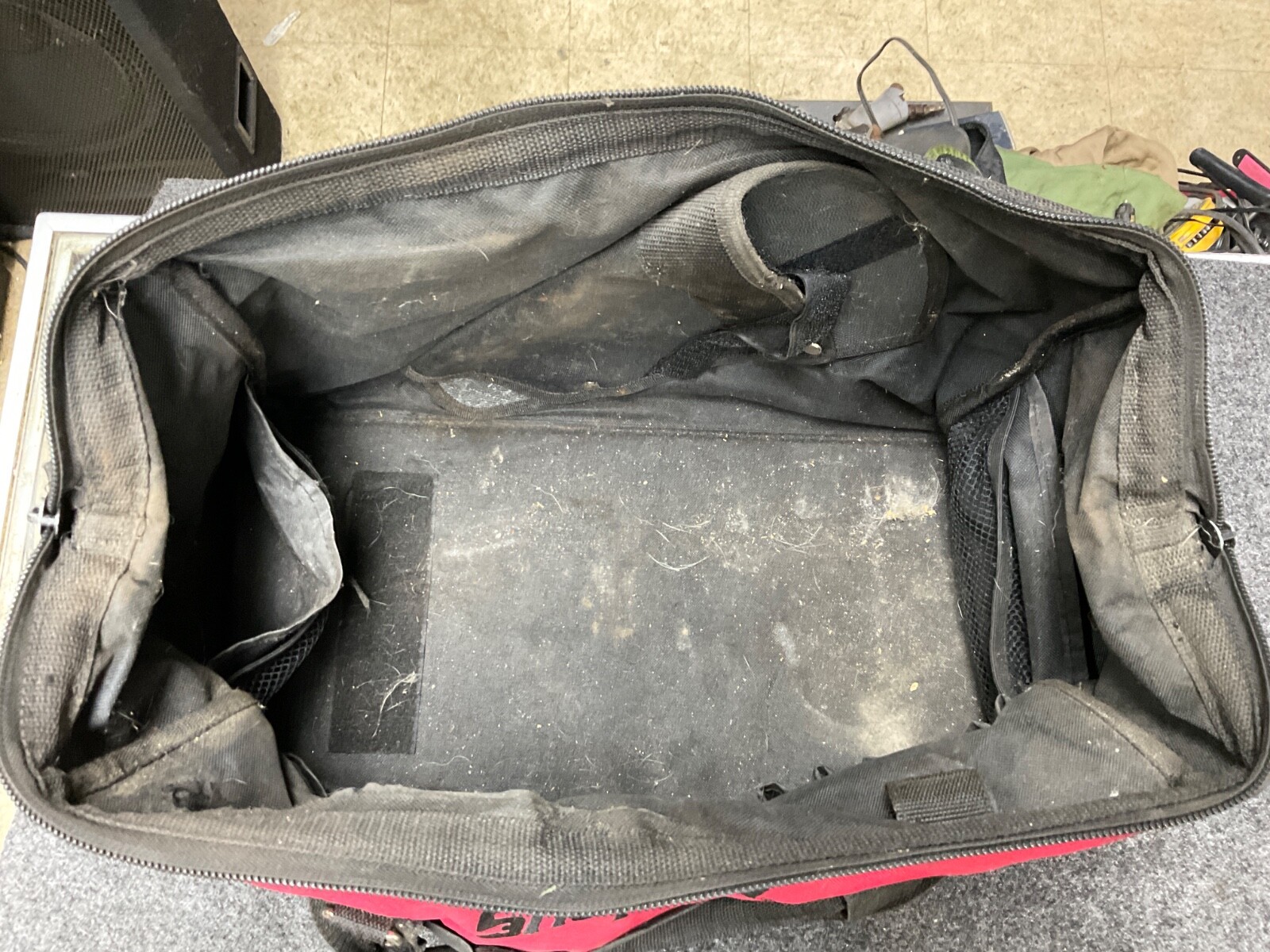 Snap On Tools Large Tool Bag/ Tote Bag/ Organizer Bag/ 18”x9”x12”