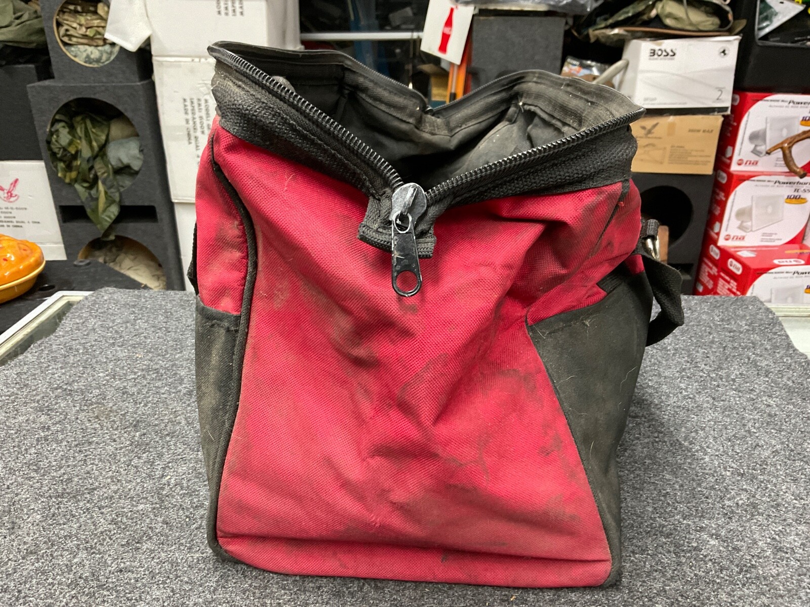 Snap On Tools Large Tool Bag/ Tote Bag/ Organizer Bag/ 18”x9”x12”