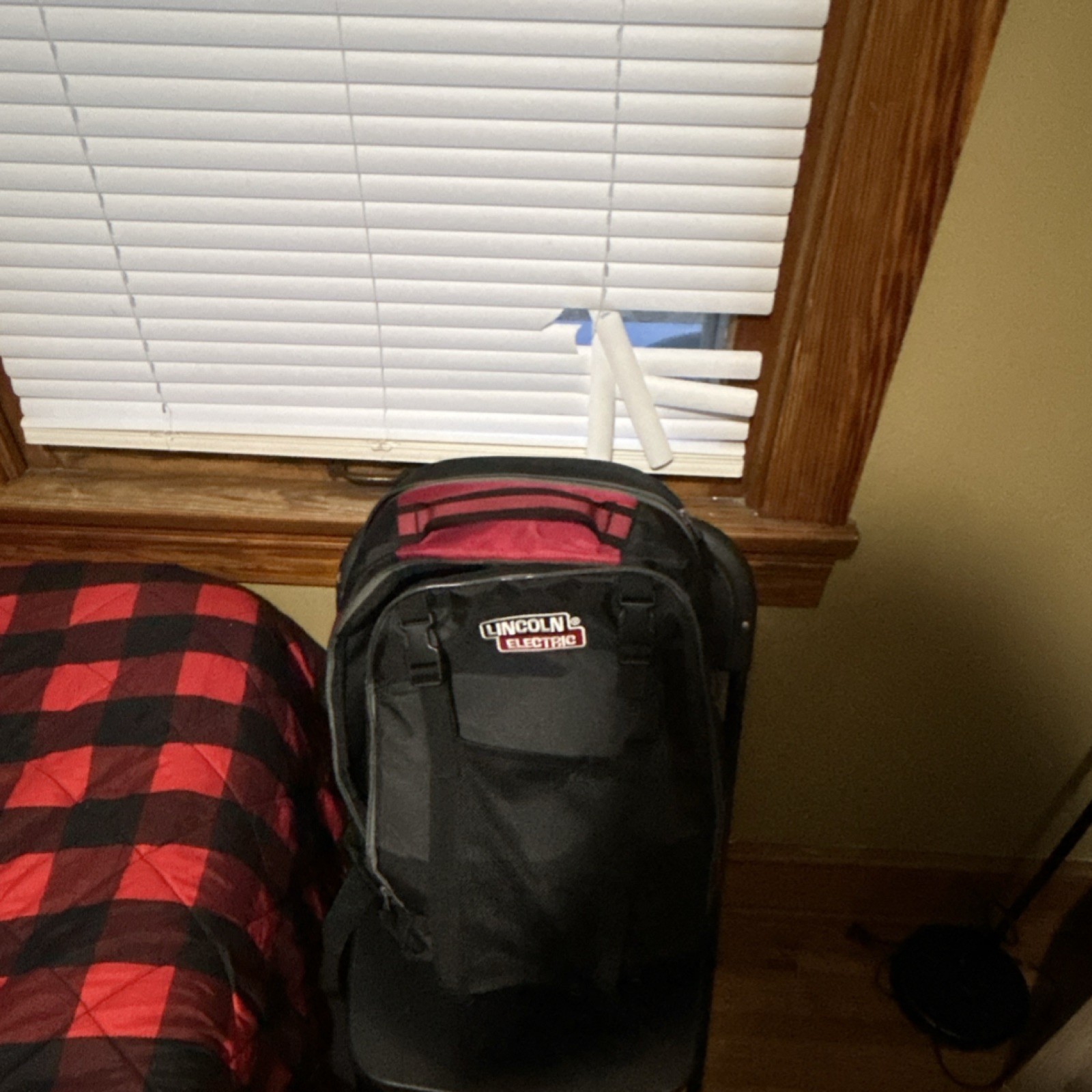 Lincoln Electric Tool Backpack Black and Red Durable Storage Bag 1 Item