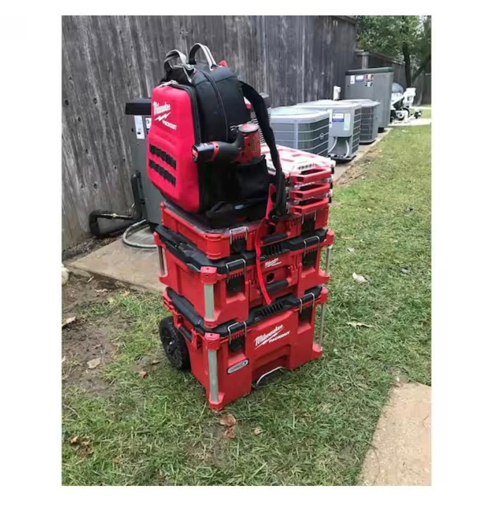 Milwaukee Packout” Backpack” 48-22-8301