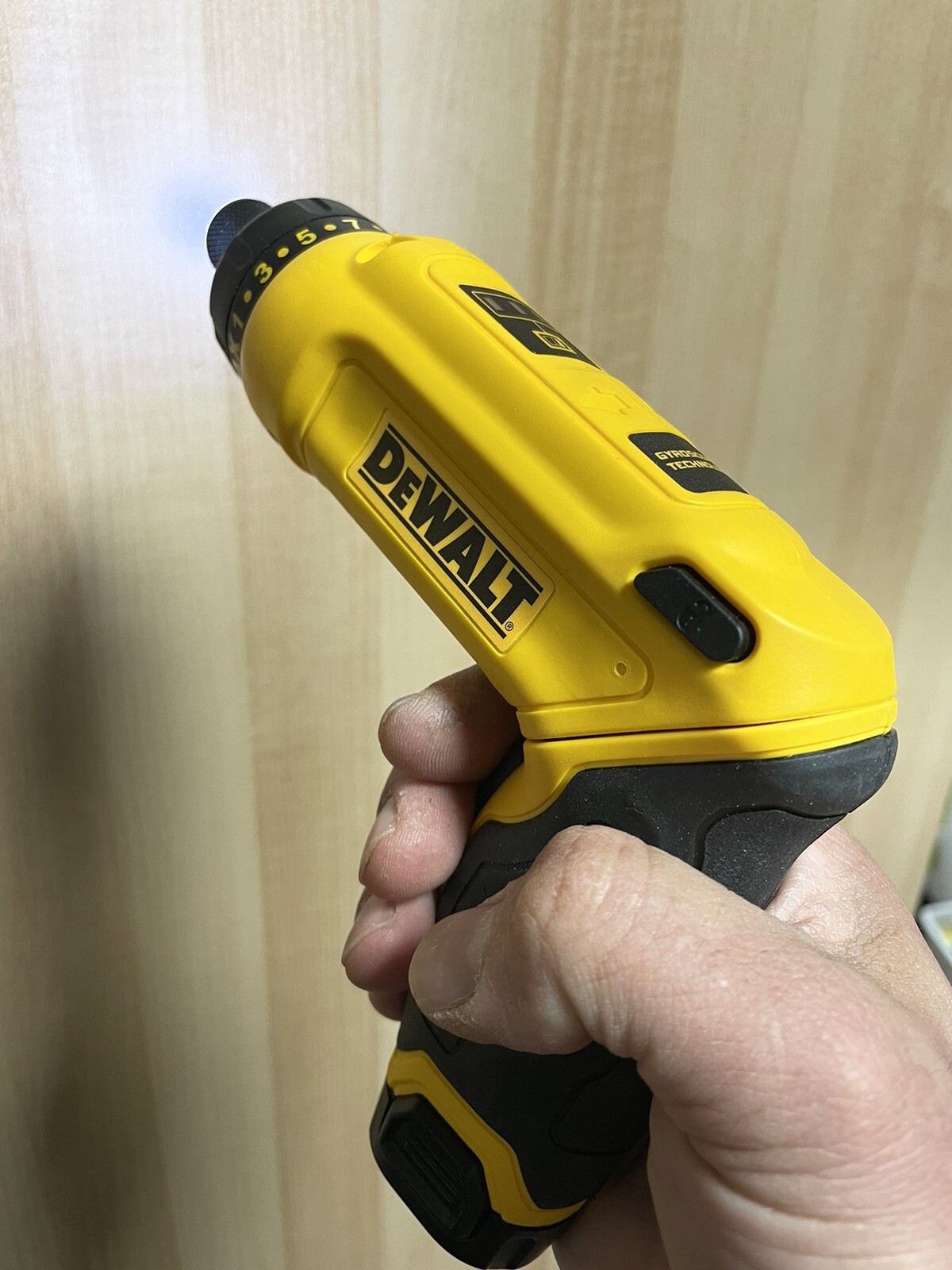 for Dewalt Gyroscopic Screwdriver DCF680 pegboard and wall mount Free Shipping