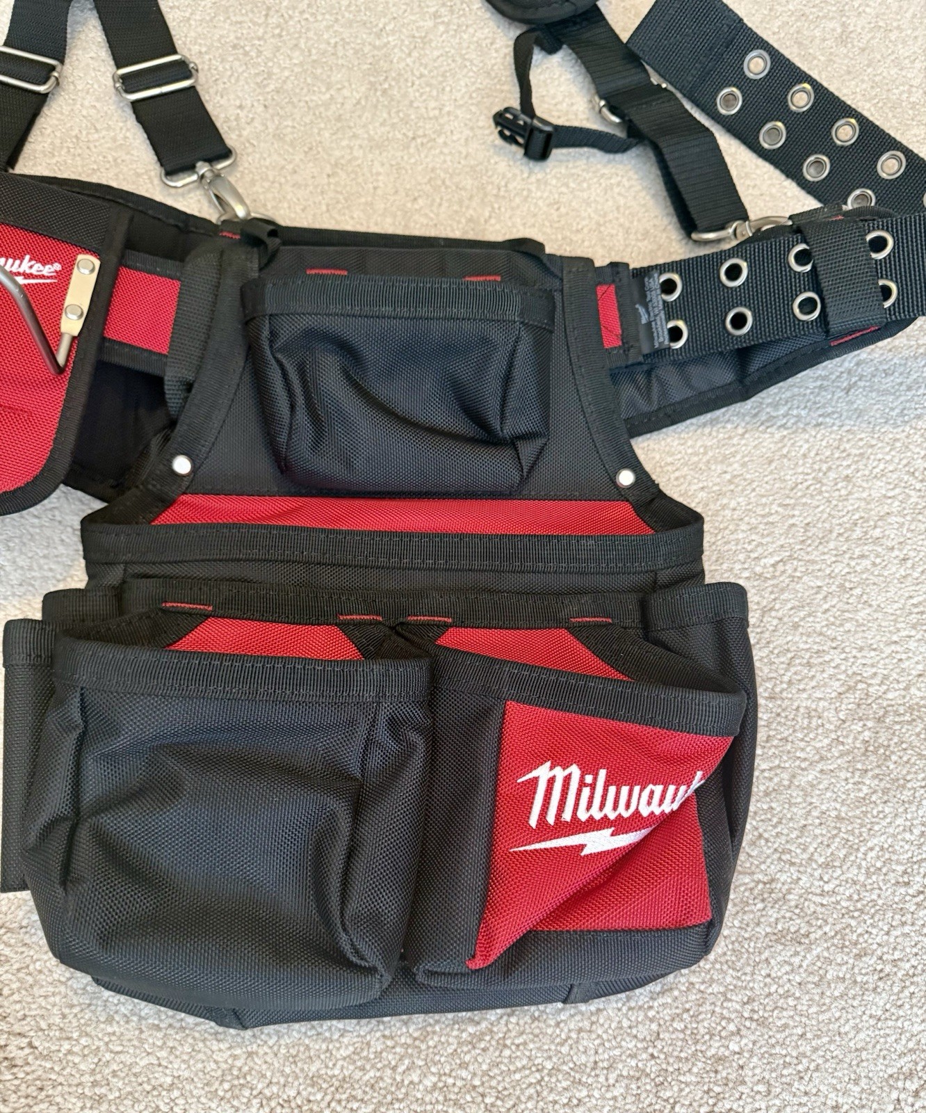 Milwaukee 48-22-8120 Contractor Work Belt with Suspension Rig