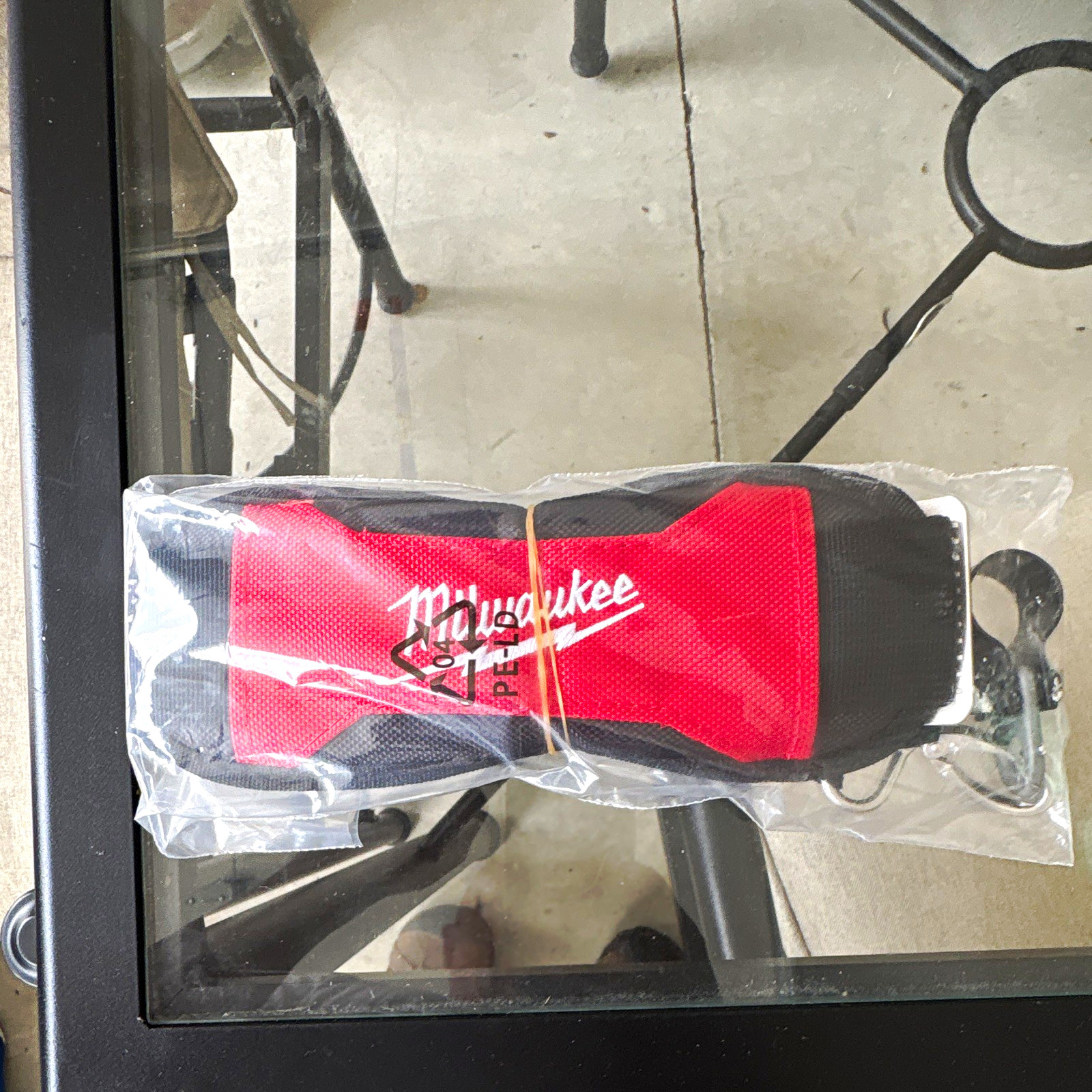 Milwaukee Model Adjustable Padded Nylon Shoulder Strap, Red/Black no returns.