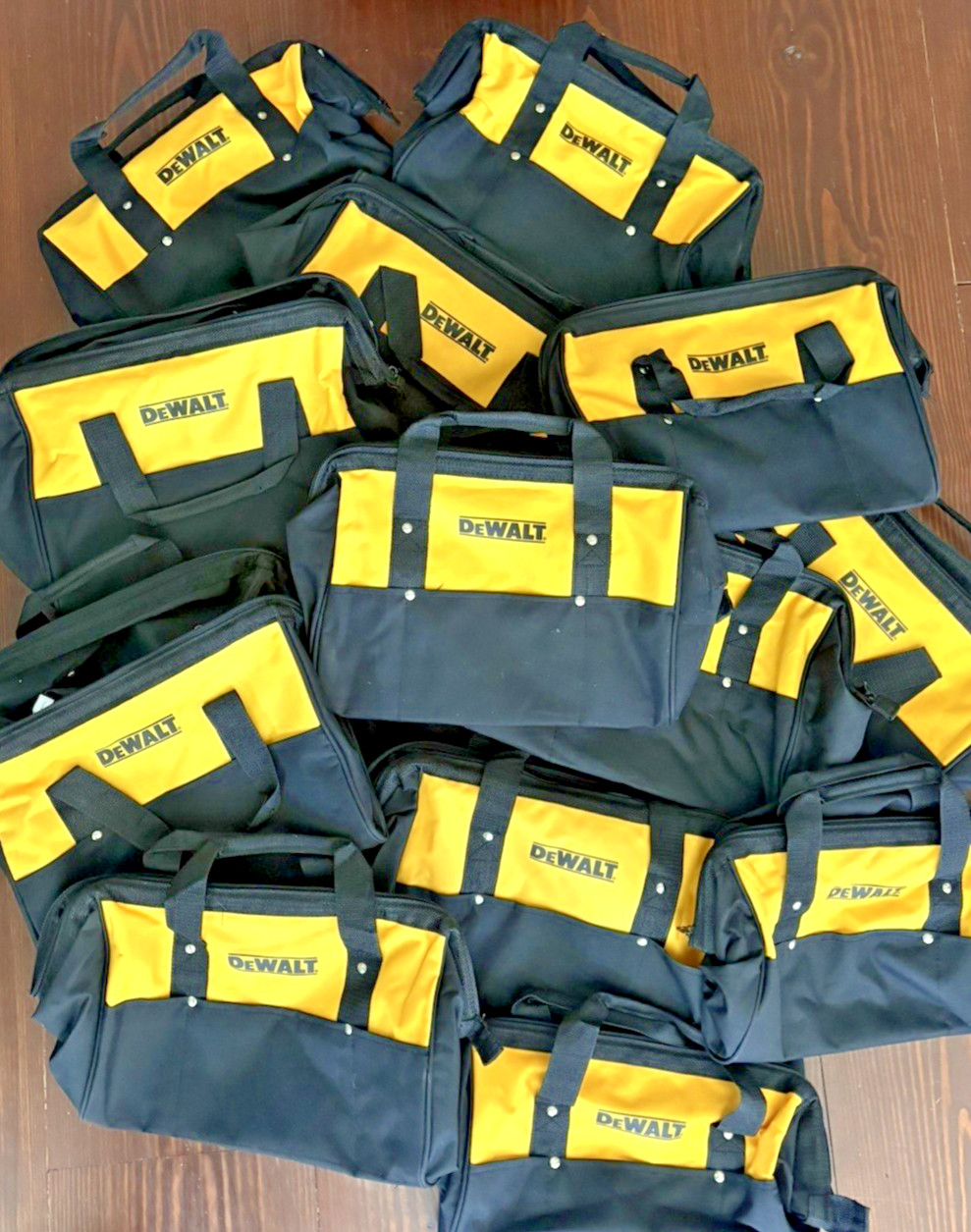1 NEW Dewalt LARGE Nylon 15″ w/ 3 POCKETS & 2 RAILS Drill Saw Tool Bag Tote Case