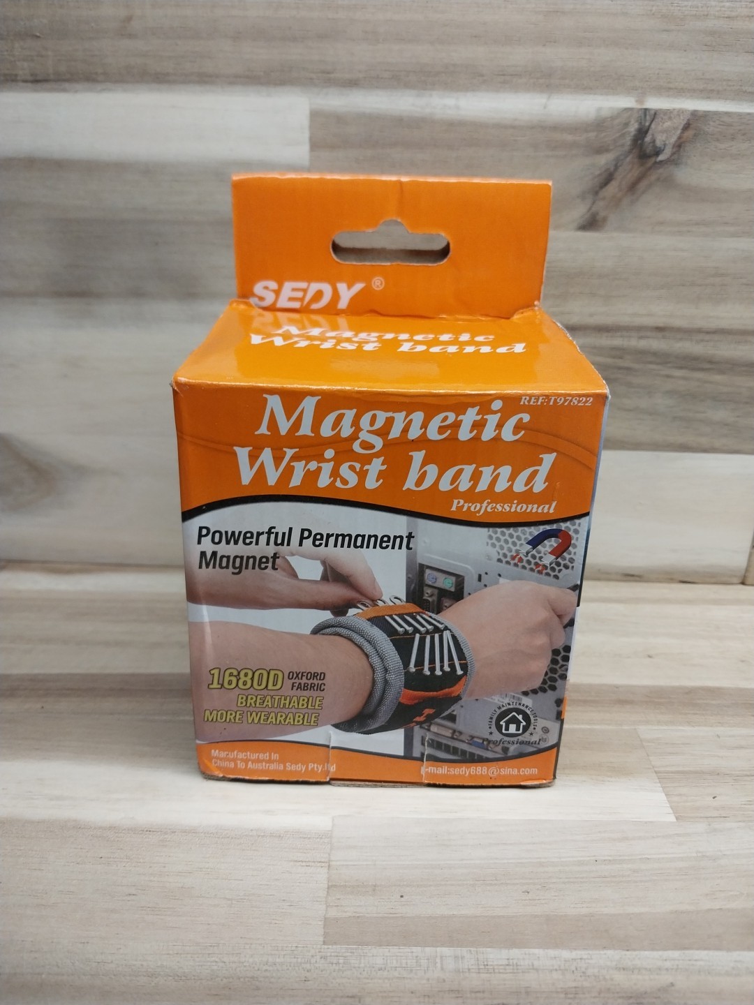 Magnetic Wristband Strong Magnets Telescopic Pickup Holds Wrench Screw Nail Bits