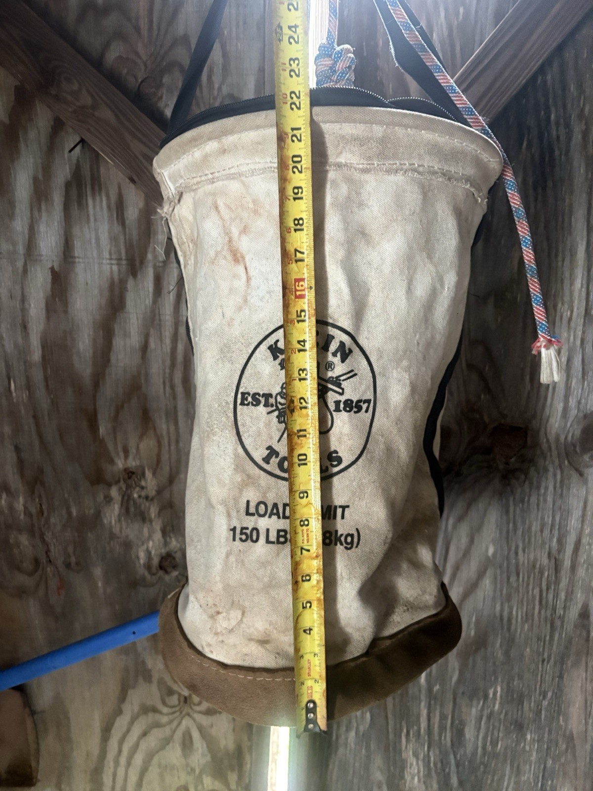 Klein Tools Canvas Tool Bucket 150 lb Load Limit 24 in Height Beige/Brown