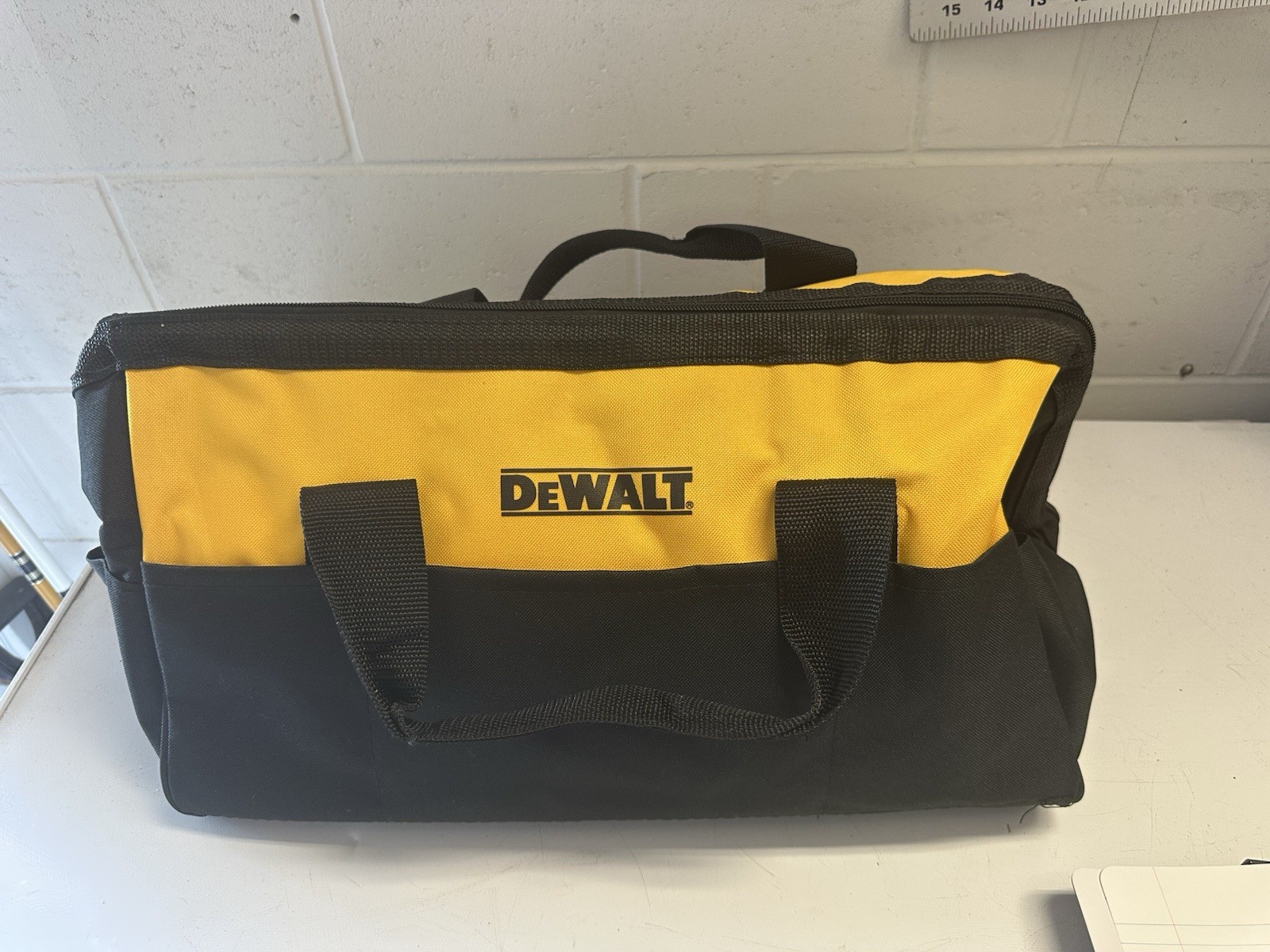 DEWALT 20 Pro Tool Tote Bag Heavy Duty
