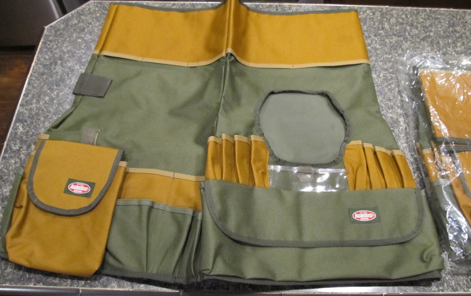 ORIGINAL Bucket Boss Bucket Tool Organizer 35 Pockets – Fits 10 Gal BUCKET/CAN