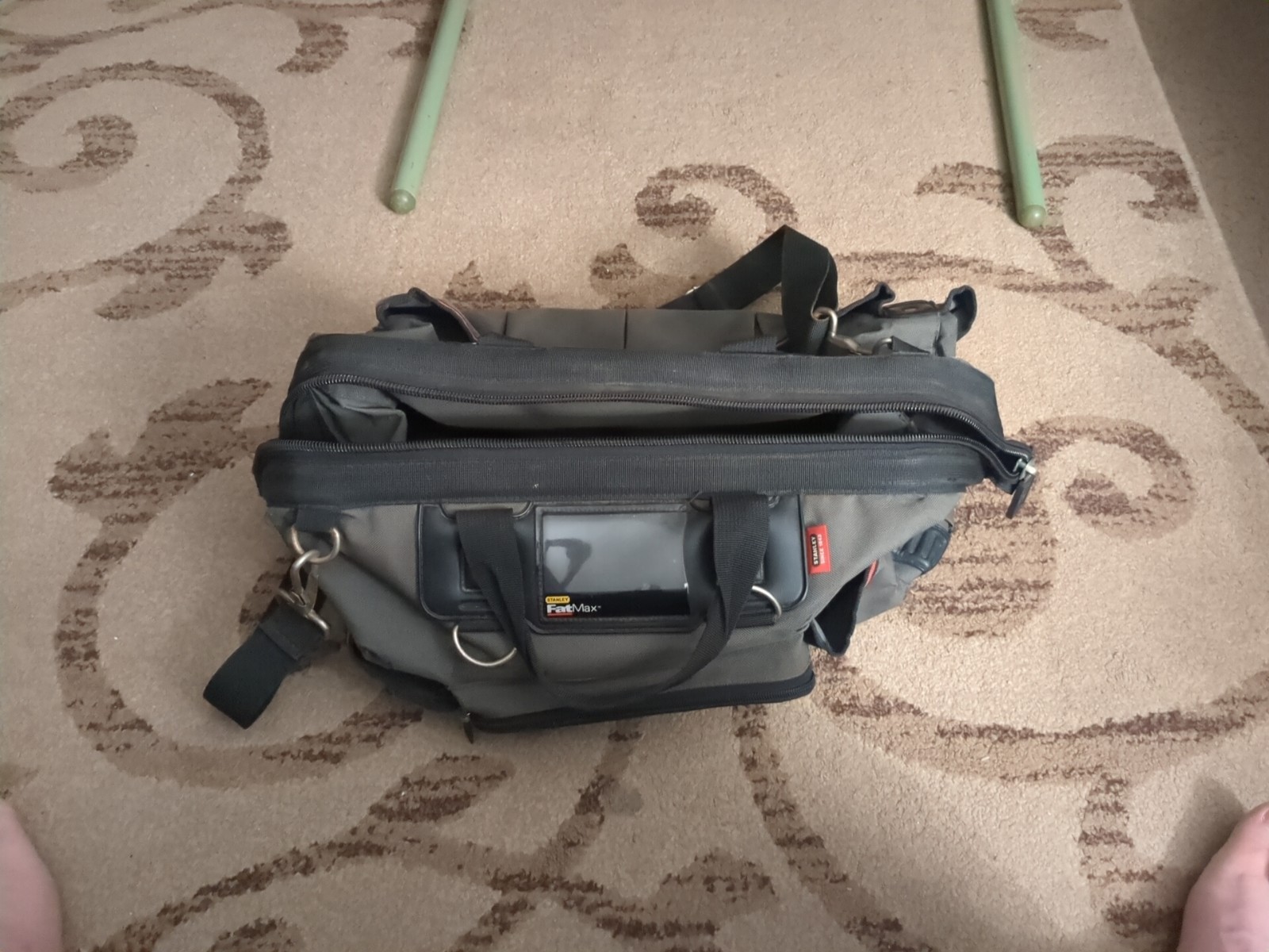 9U-STANLEY 18″ multi-tool FATMAX soft case w/ 11 side pockets