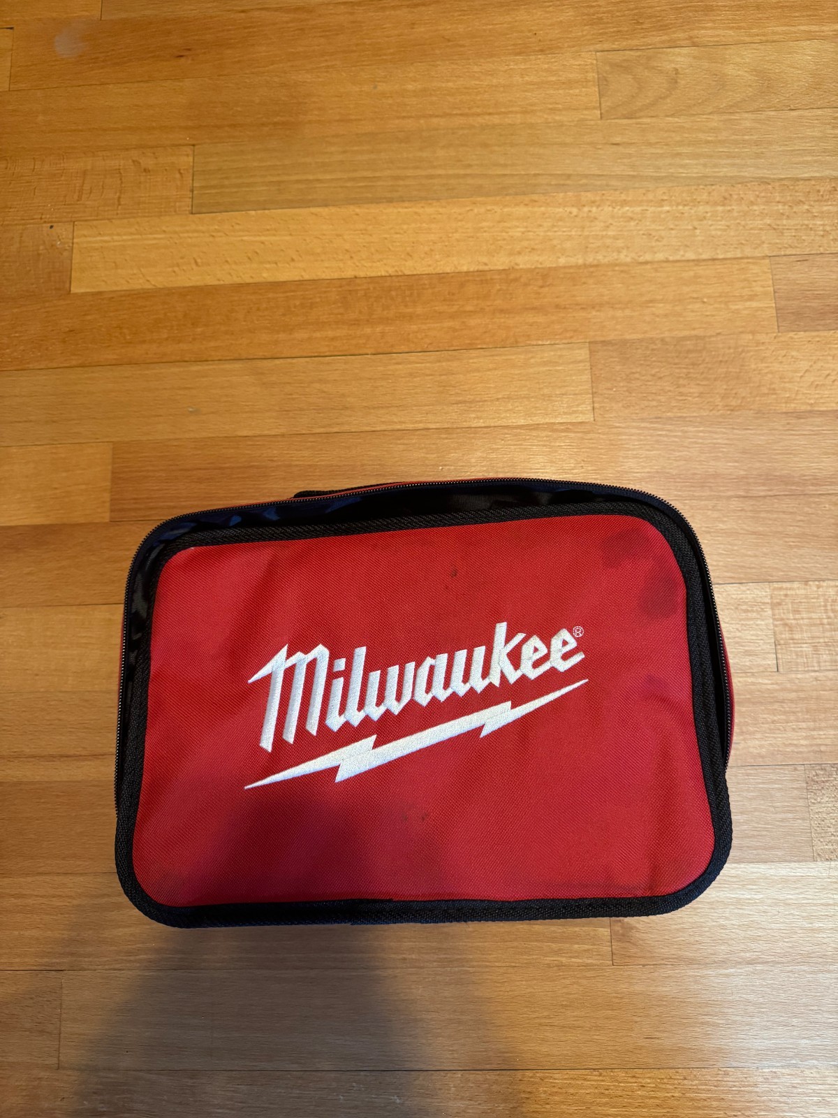 New Milwaukee M12 12″ x 7″ x 4″ Heavy Duty Contractors Tool Bag