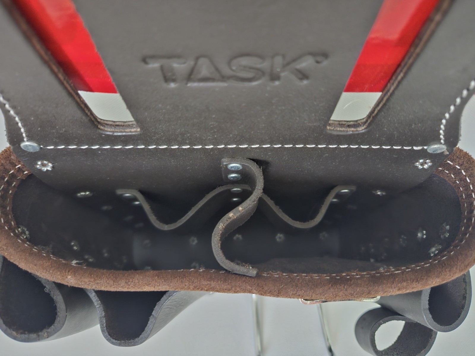 TASK Pro Drywall Leather Tool Pouch 10 Pocket Drywall Tool Holder Belt New