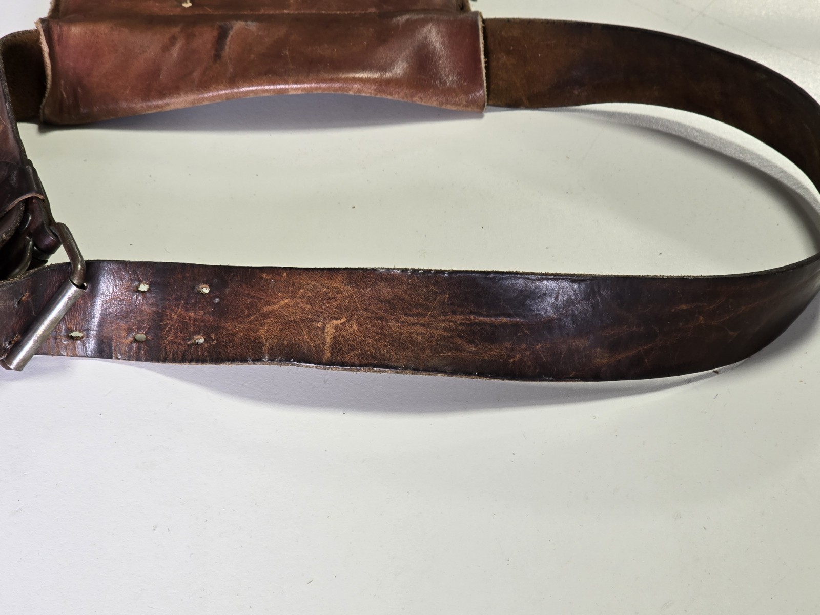 Leather Tool Belt w/ Fiberglass Tape & Sonic Yardstick