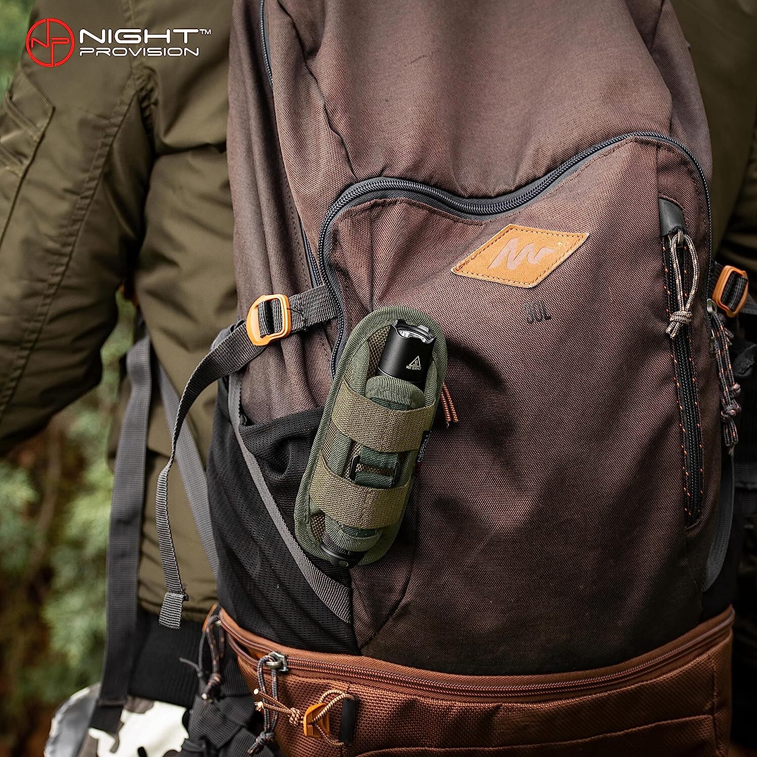 Tactical Flashlight Pouch Holster 360° Rotatable Flashlight Holder Bag Belt Clip