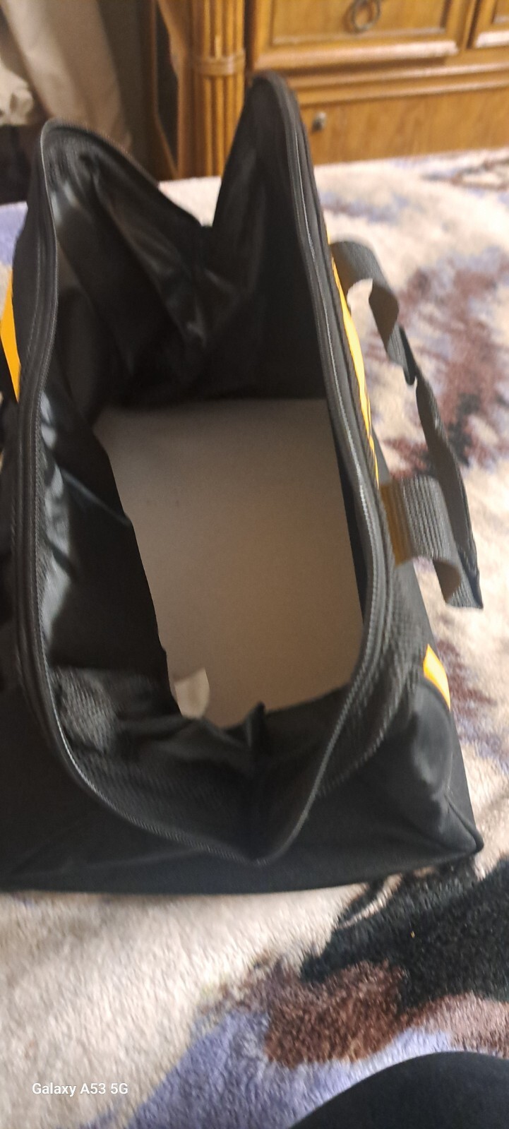 DEWALT N037466 13 inch Ballistic Contractor Tool Bag with Runners