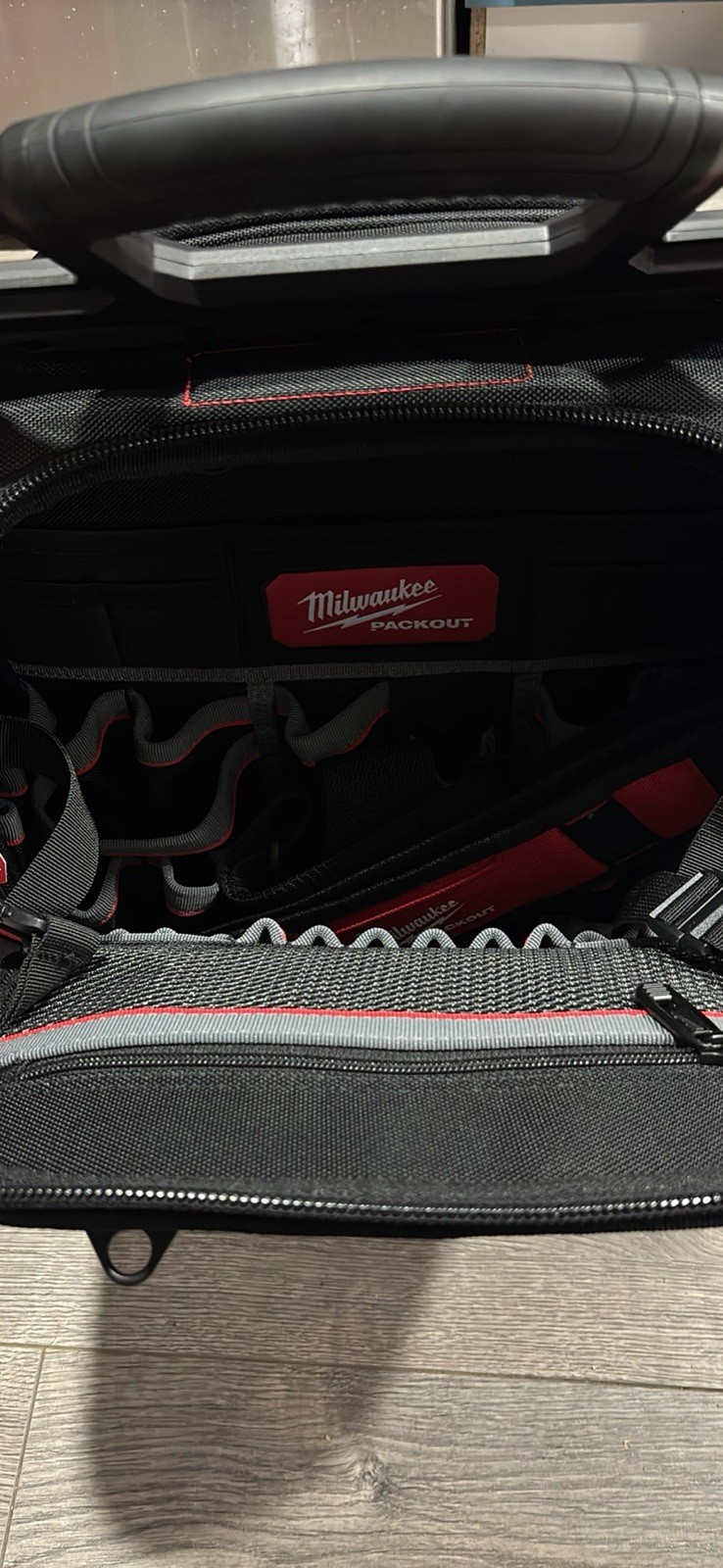 MILWAUKEE TOOL 48-22-8316 PACKOUT 15″ Structured Tool Bag